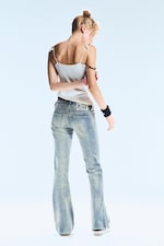 Cloudy Blue - Medium Blue - Booty Bei Low Rise Skinny Bootcut Jeans - 2