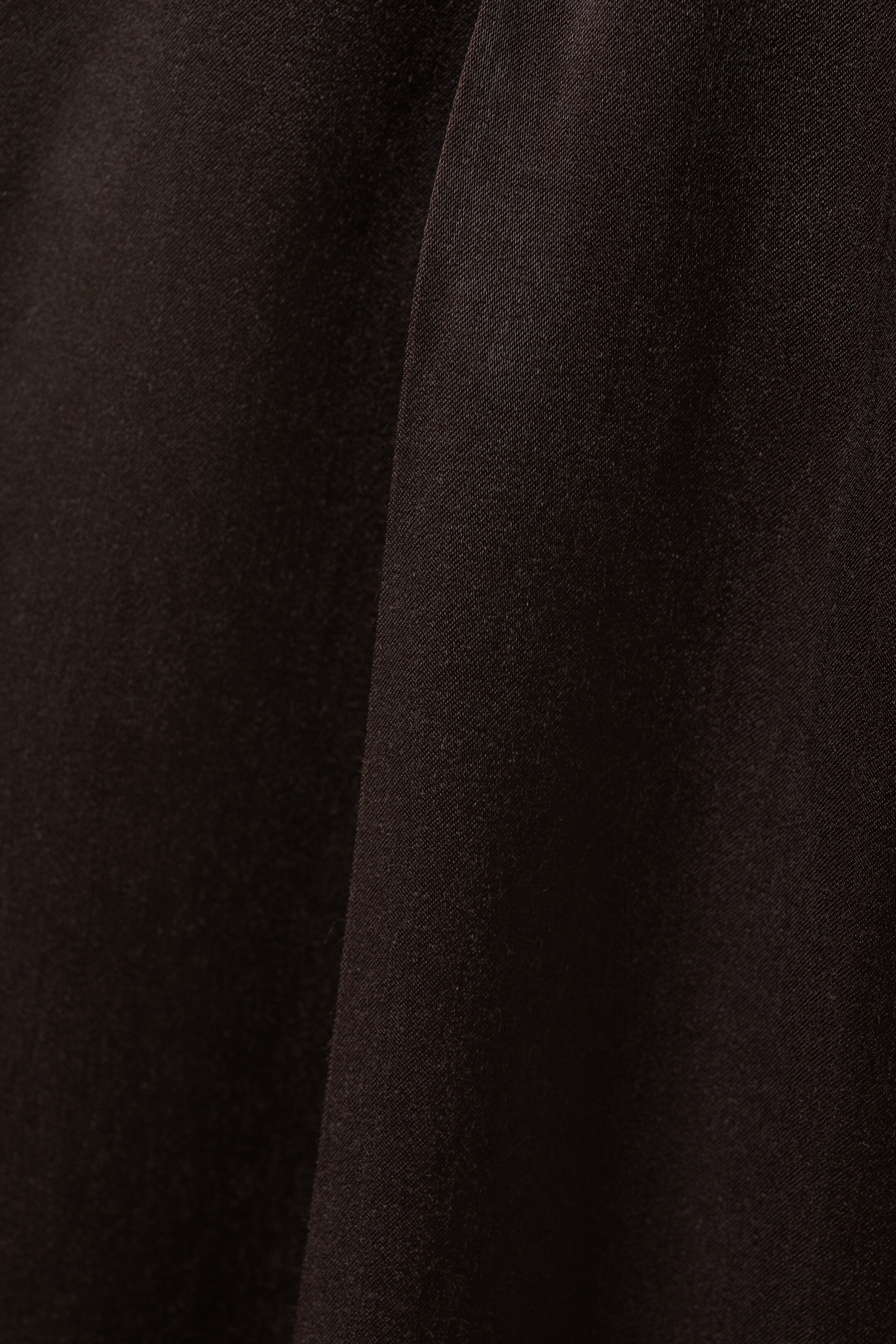 Grösseres Bild ansehen: High Waisted Wide Leg Satin Trousers - Dunkelbraun - DAMEN | H&M CH 5