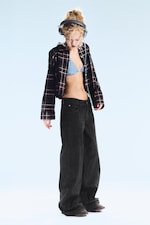 Waschung "Extra Black" - Poser – Weite Jeans mit normaler Taille - 1