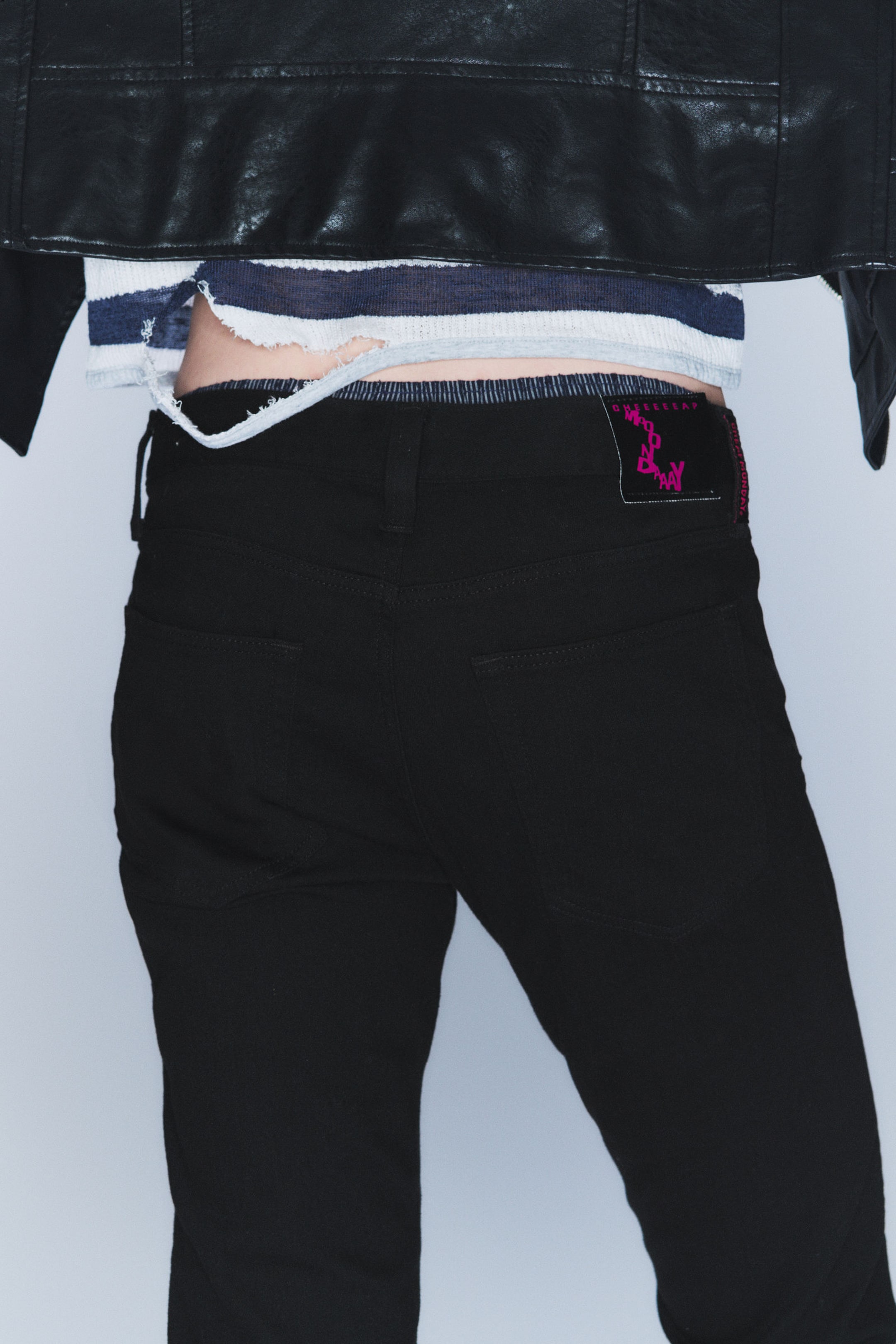 Extra Black Rinse - Sleeze Low Waist Skinny Jeans - 3
