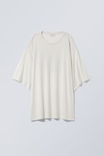 Cremeweiß - Drapiertes Oversized-T-Shirt - 0