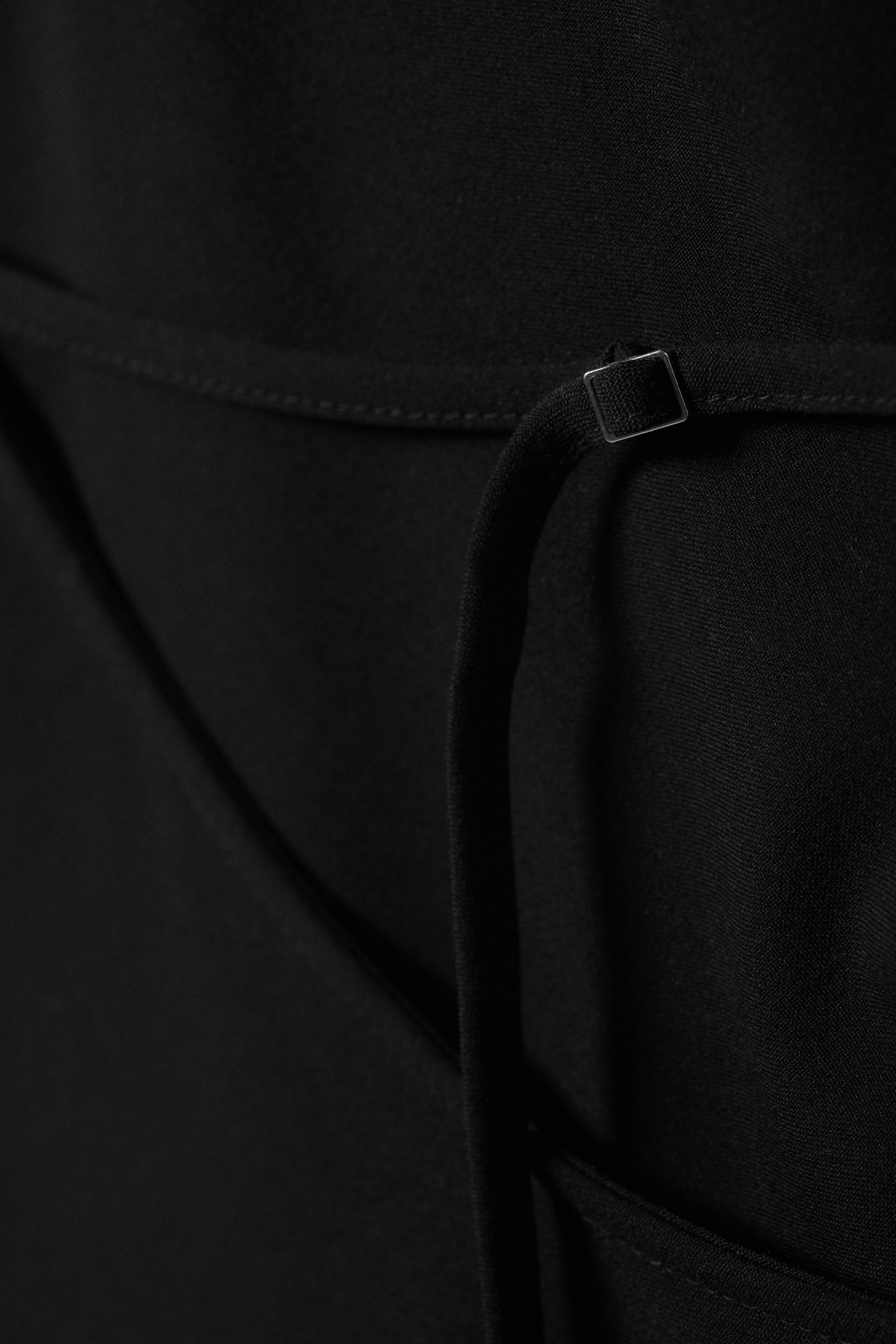 Black - Draped Halter Cowl Neck Midi Dress - 6