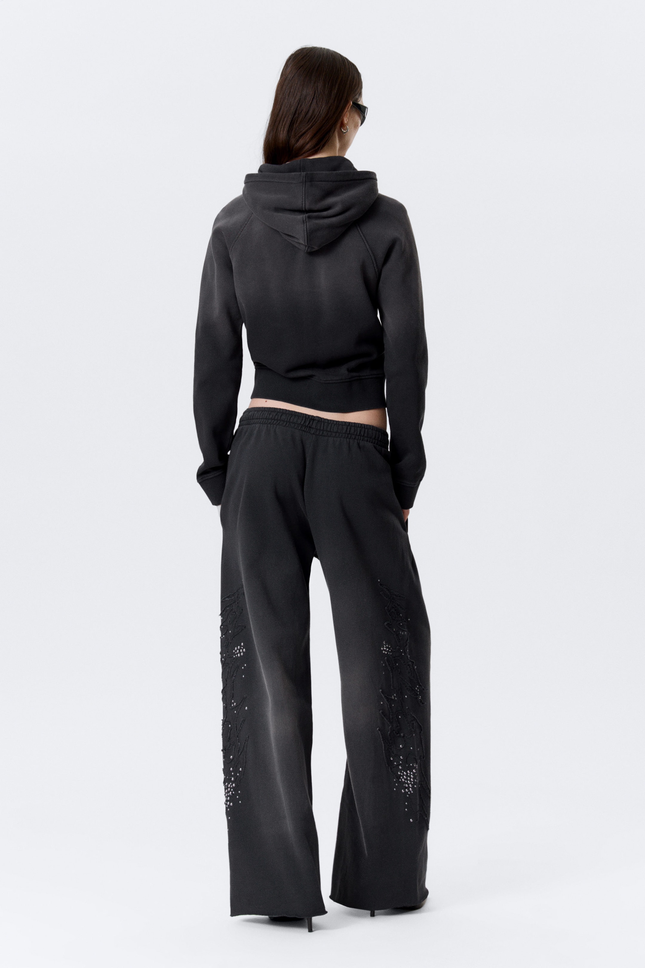 Washed Studded Black - Slim Studded Graphic Zip Hoodie - 3