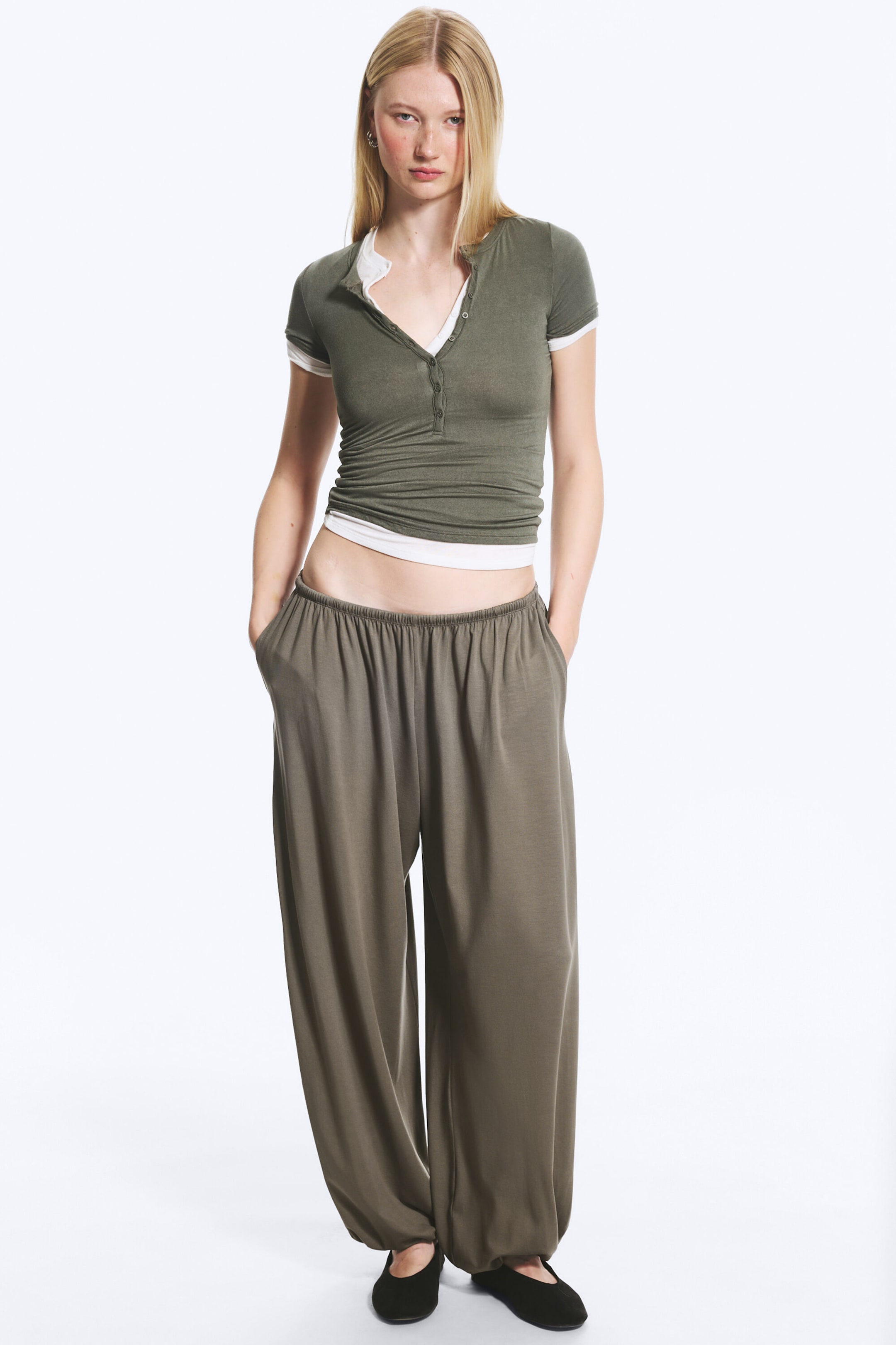 Dusty Grey - Soft Mid-Rise Balloon Trousers - 1