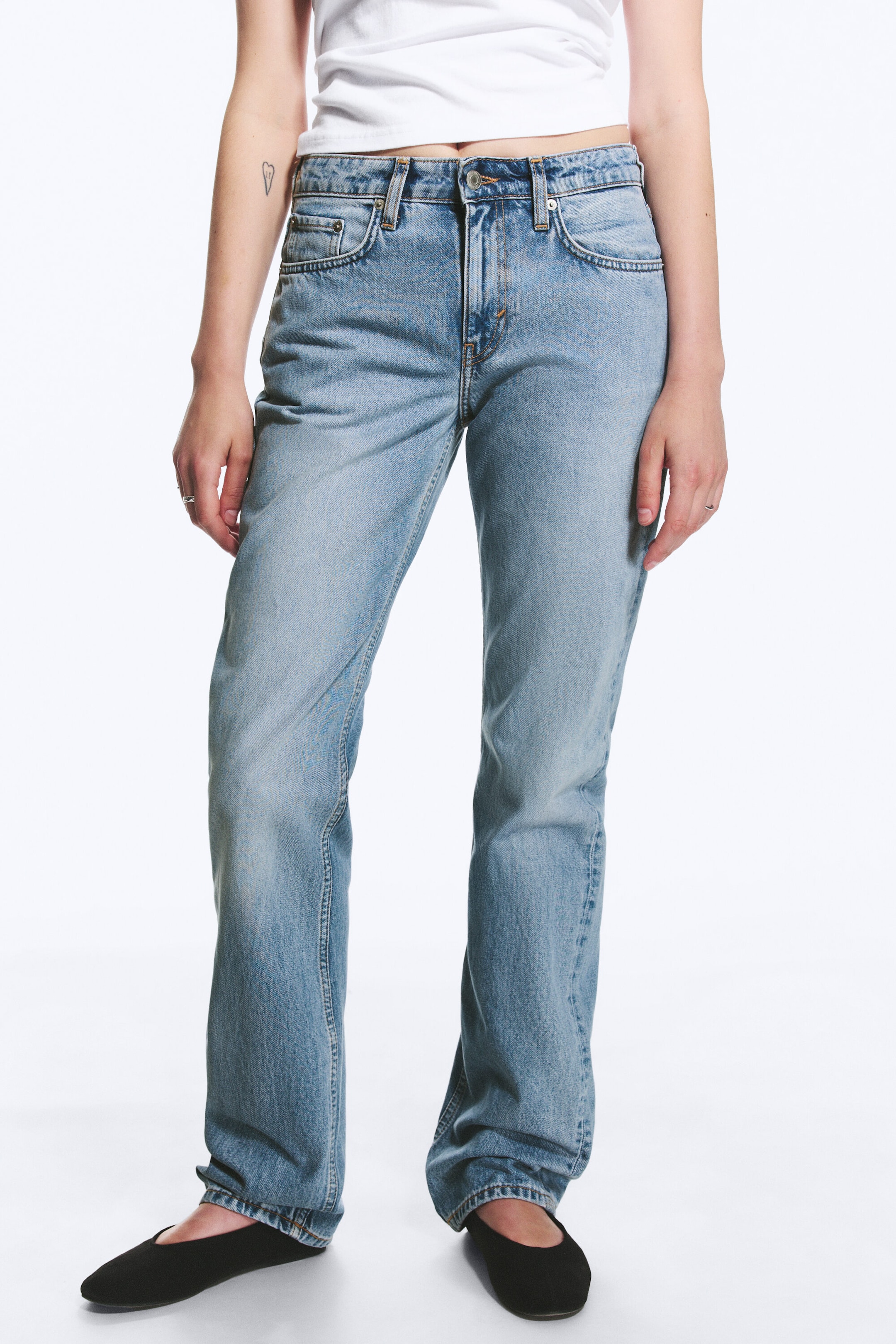 Eighteen Blue - Medium Blue - Laika Mid Rise Regular Straight Jeans - 2