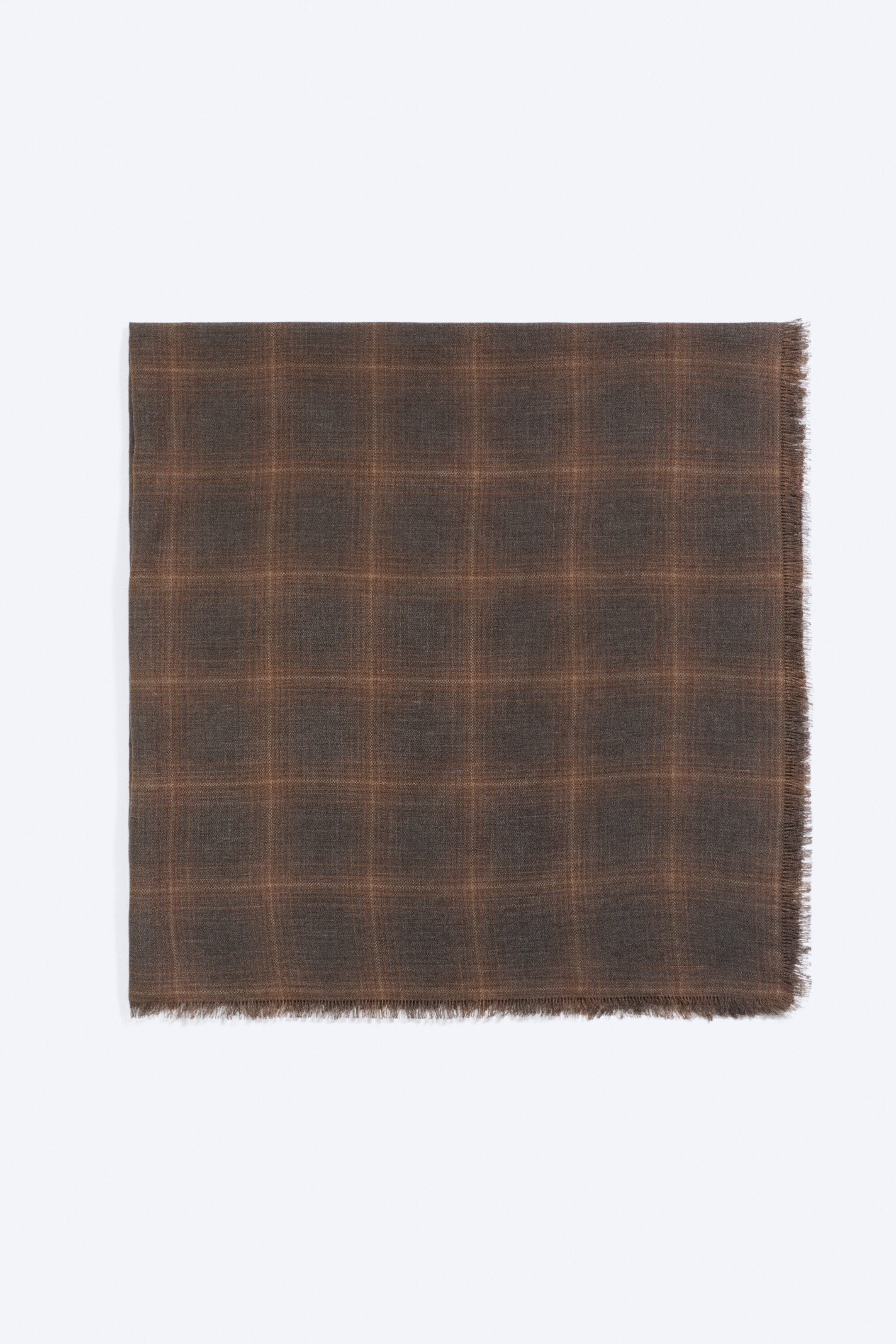 Rutig Brun - Fransig fyrkantig scarf med tryck - 3