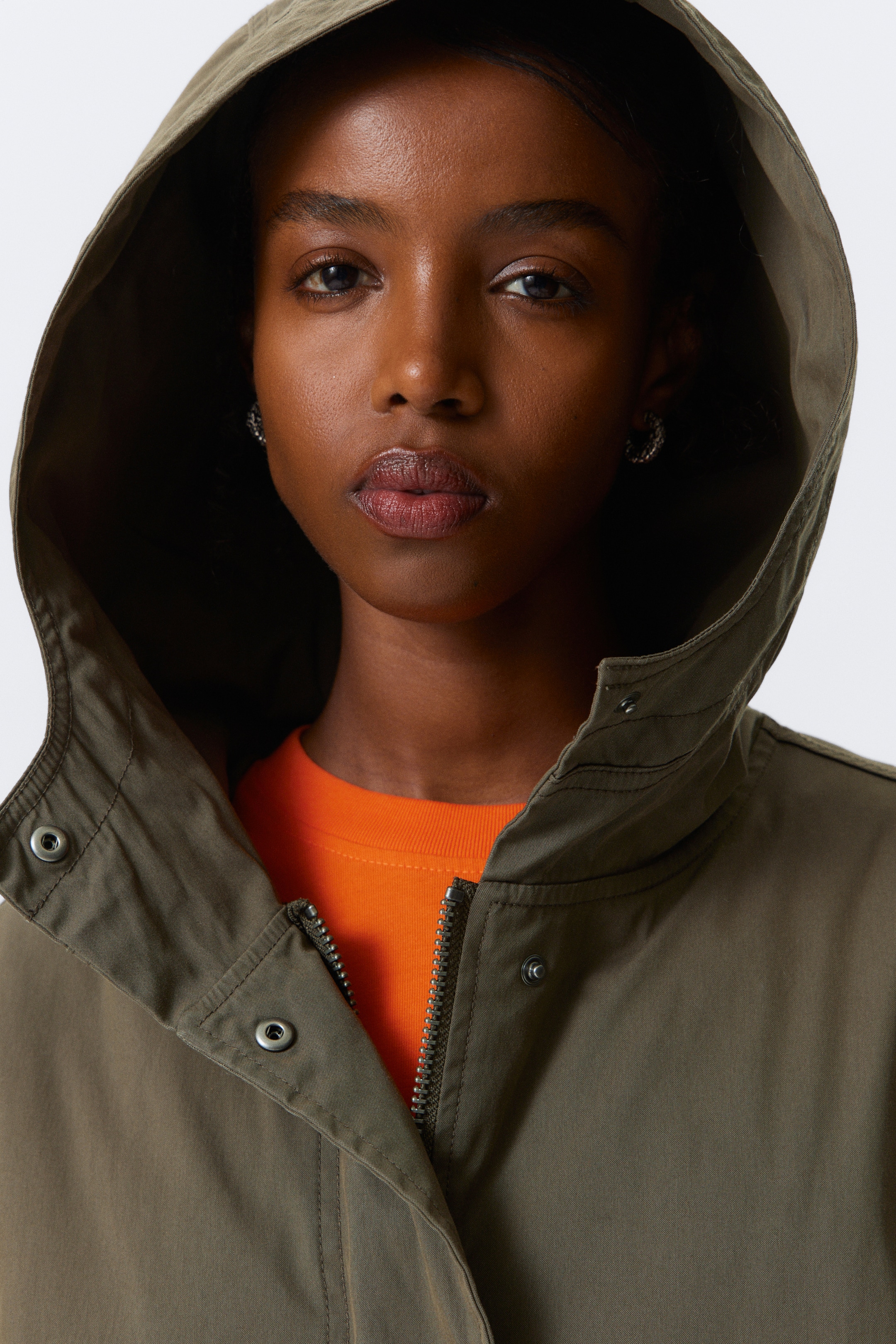 Grösseres Bild ansehen: Oversized Parka mit herausnehmbarem Futter - Khakibraun - DAMEN | H&M CH 2
