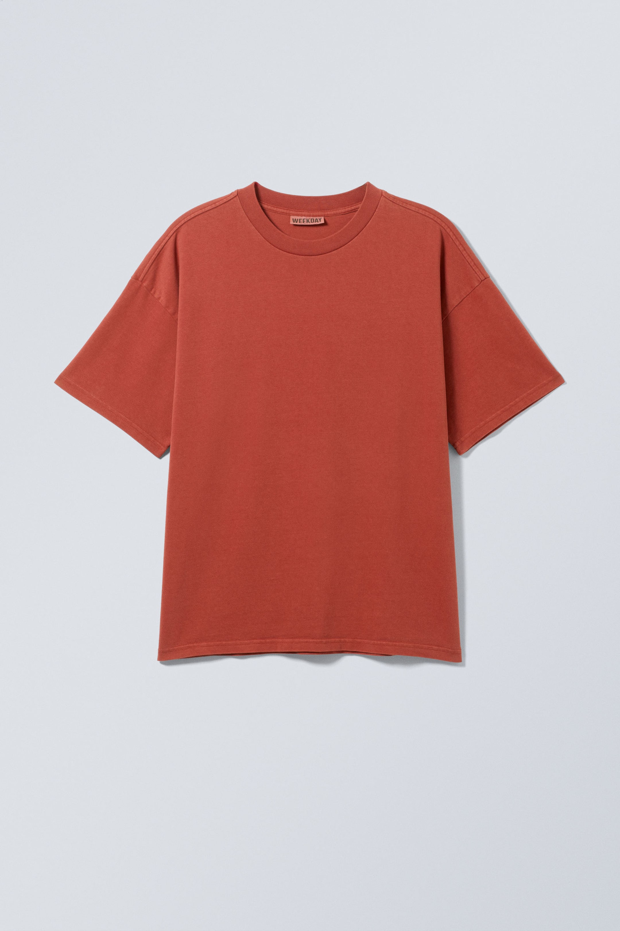 Tvättad Röd - Boxig t-shirt - 3