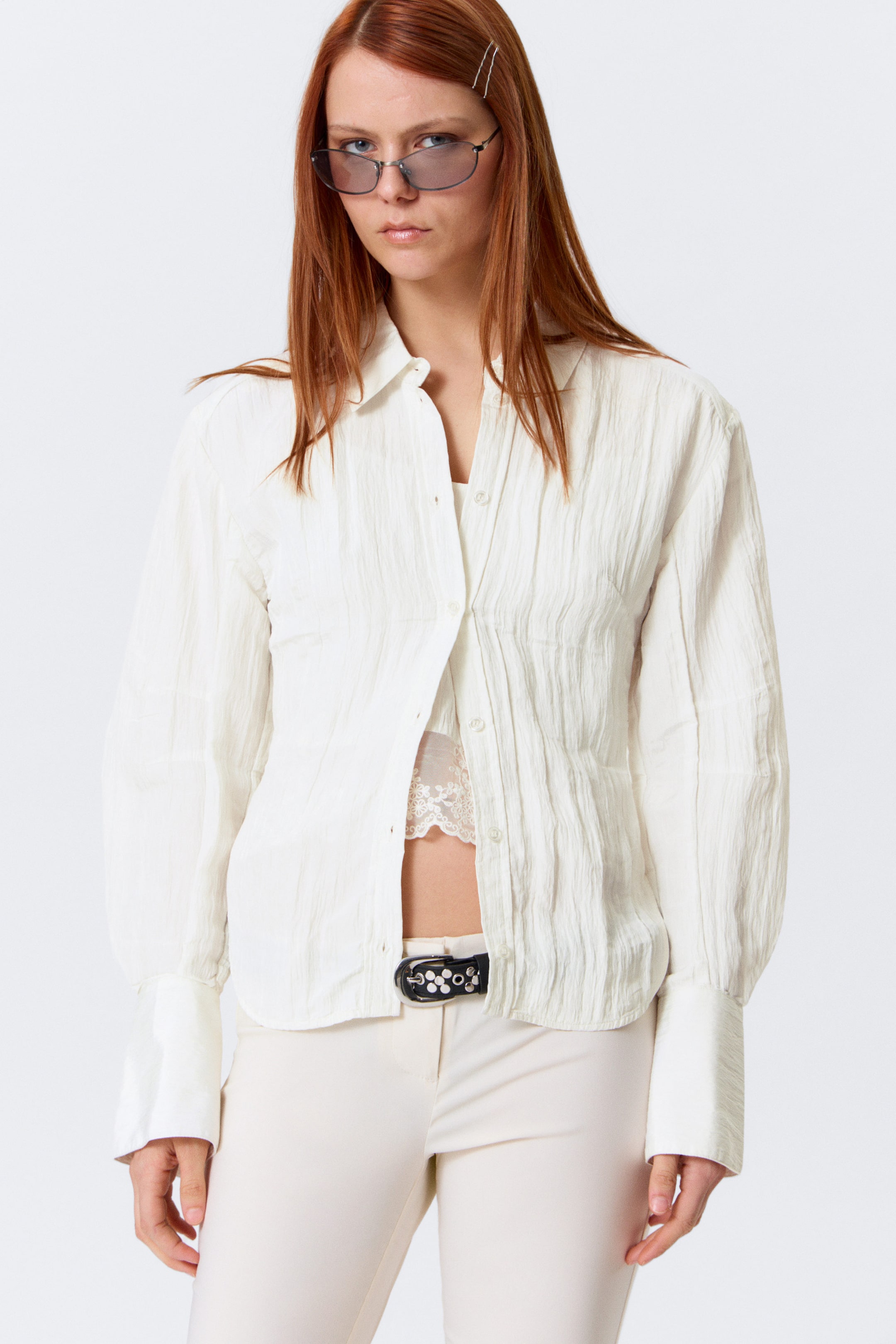 White - Fitted Ruched Waist Shirt - 1