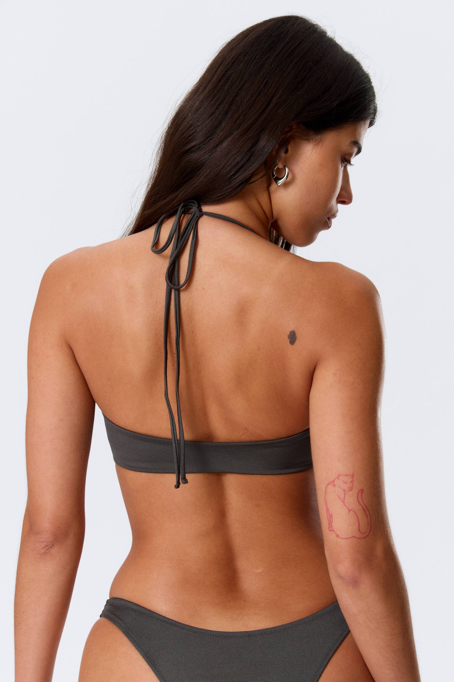 Top de bikini con vuelta y cuello halter - Gris oscuro/Negro - 5