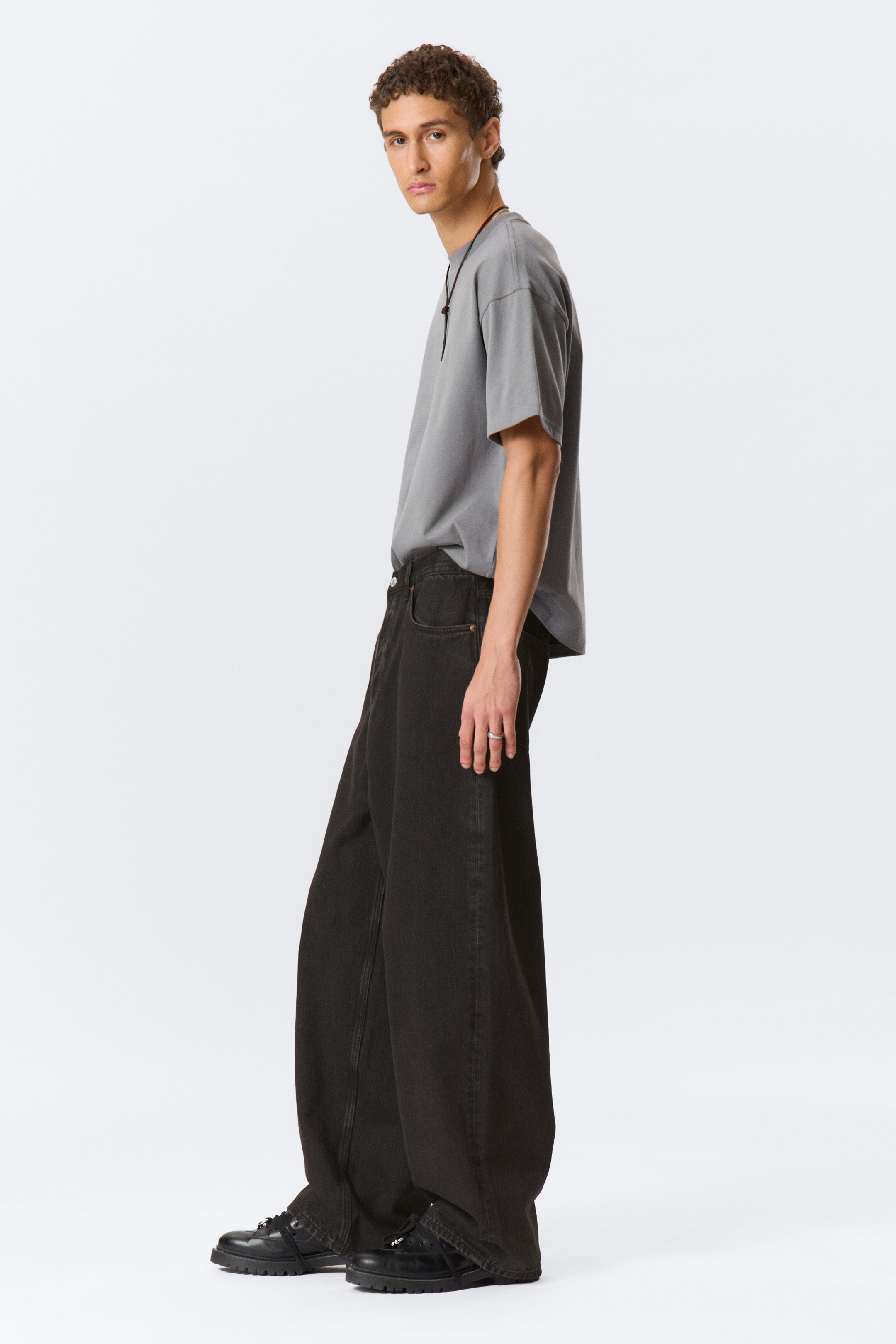 Agrandir l'image: Jean baggy ample Astro - Tuned Black – Noir - HOMME | H&M CH 6
