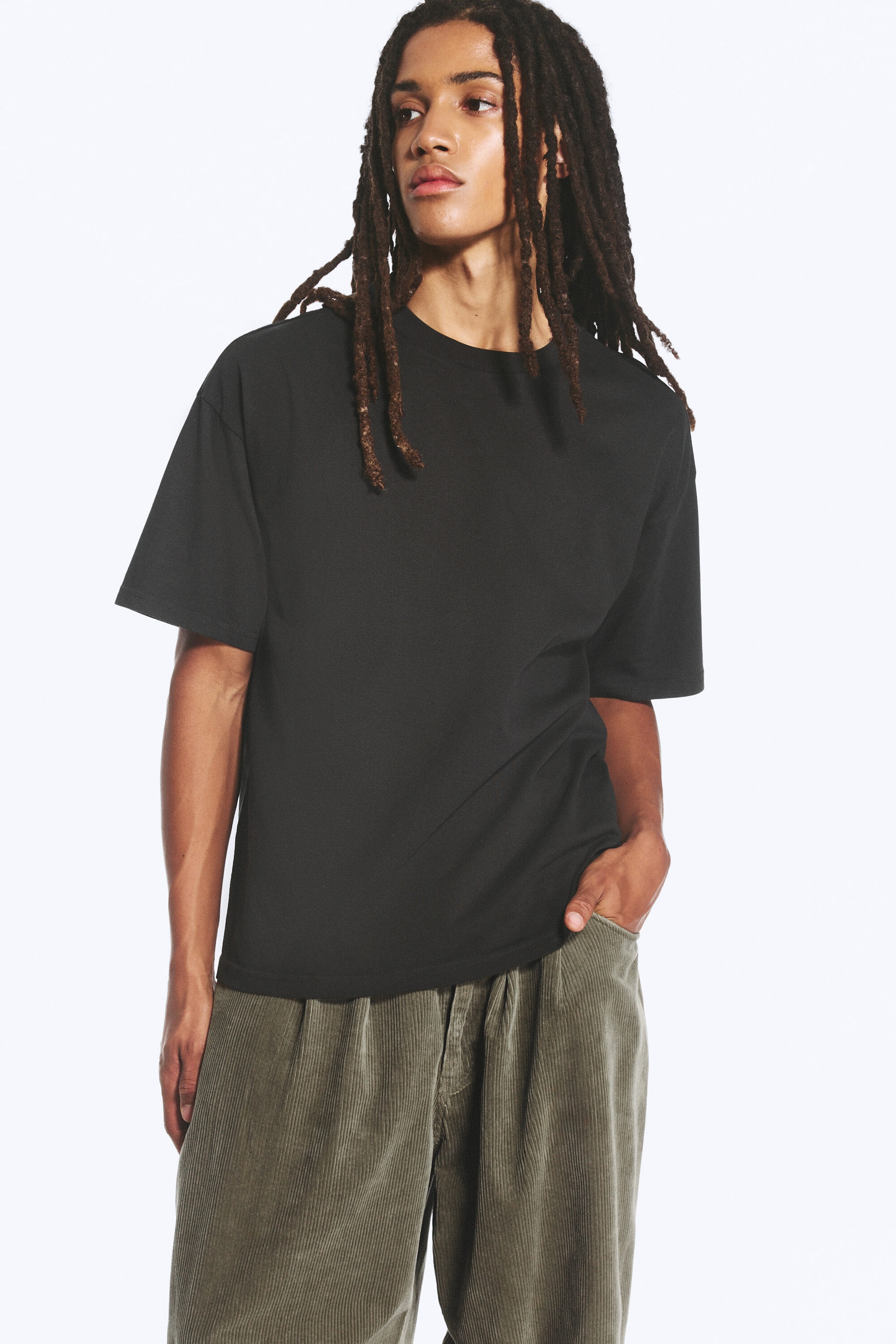 Ausgewaschenes Dunkelgrau - T-SHIRT MIT ENTSPANNTER PASSFORM - 0