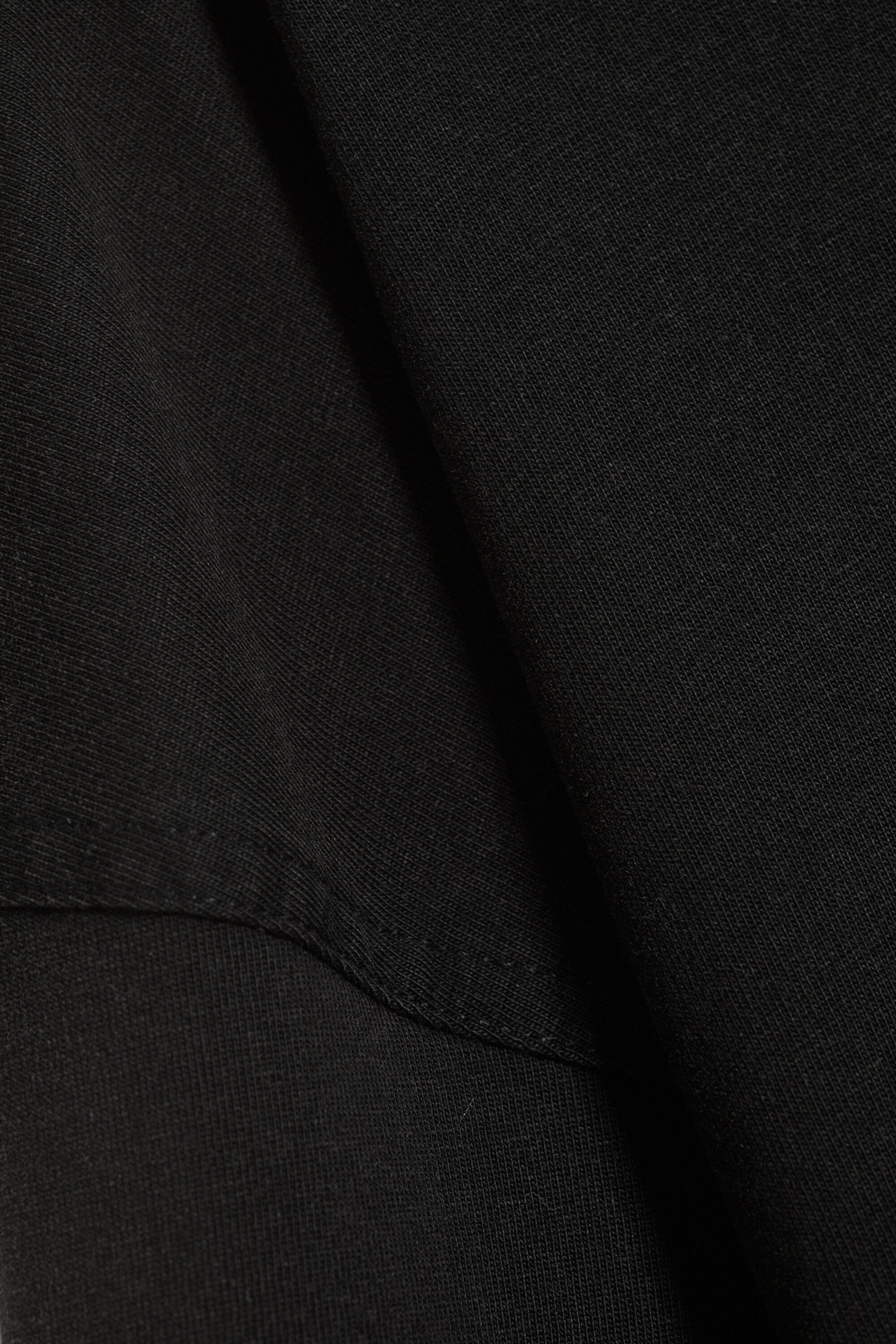 Black - Oversized long-sleeved boxy - 2