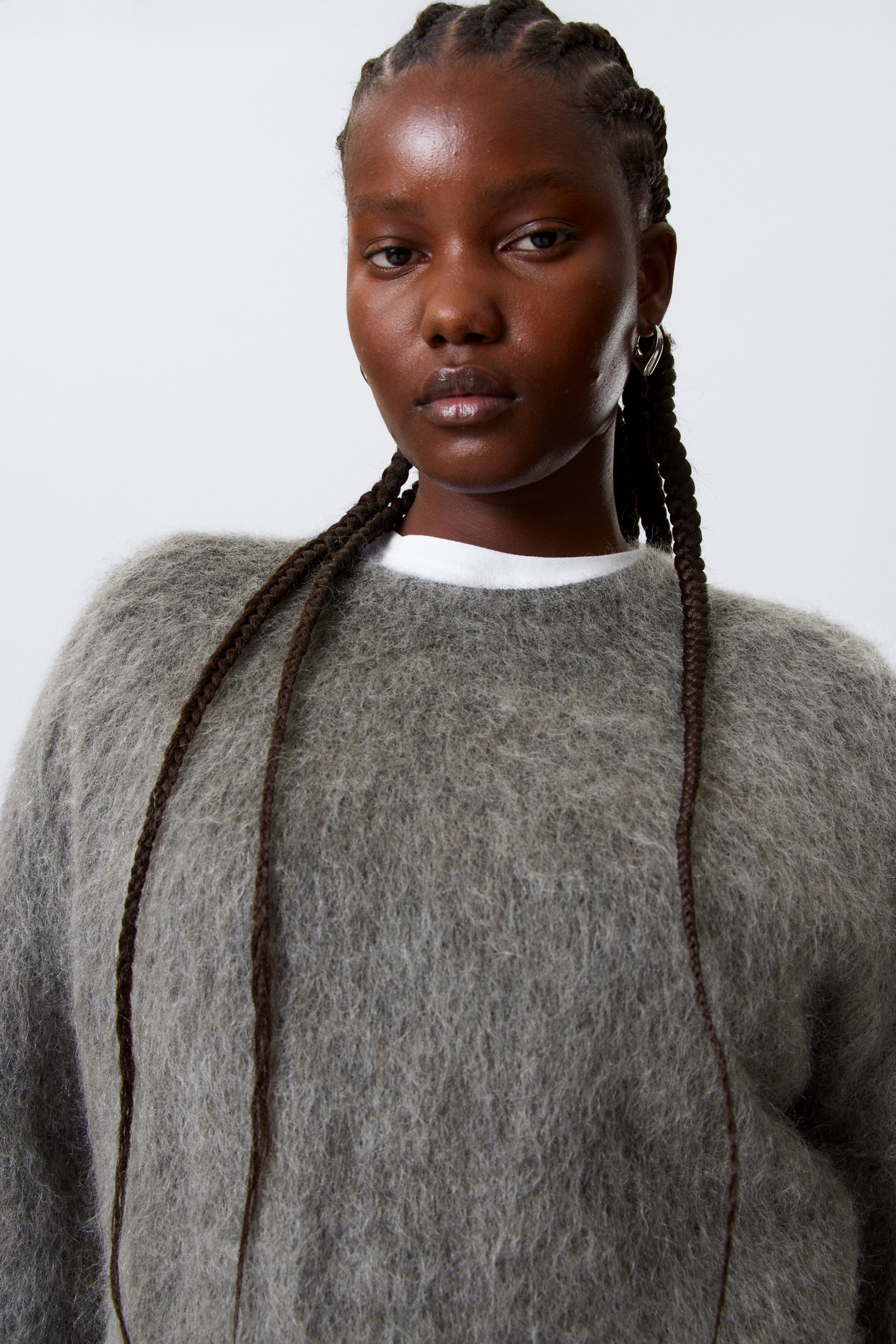 Vezi imaginea mai mare: Oversized Knitted Mohair Blend Sweater - Gri Închis - FEMEI | H&M RO 2