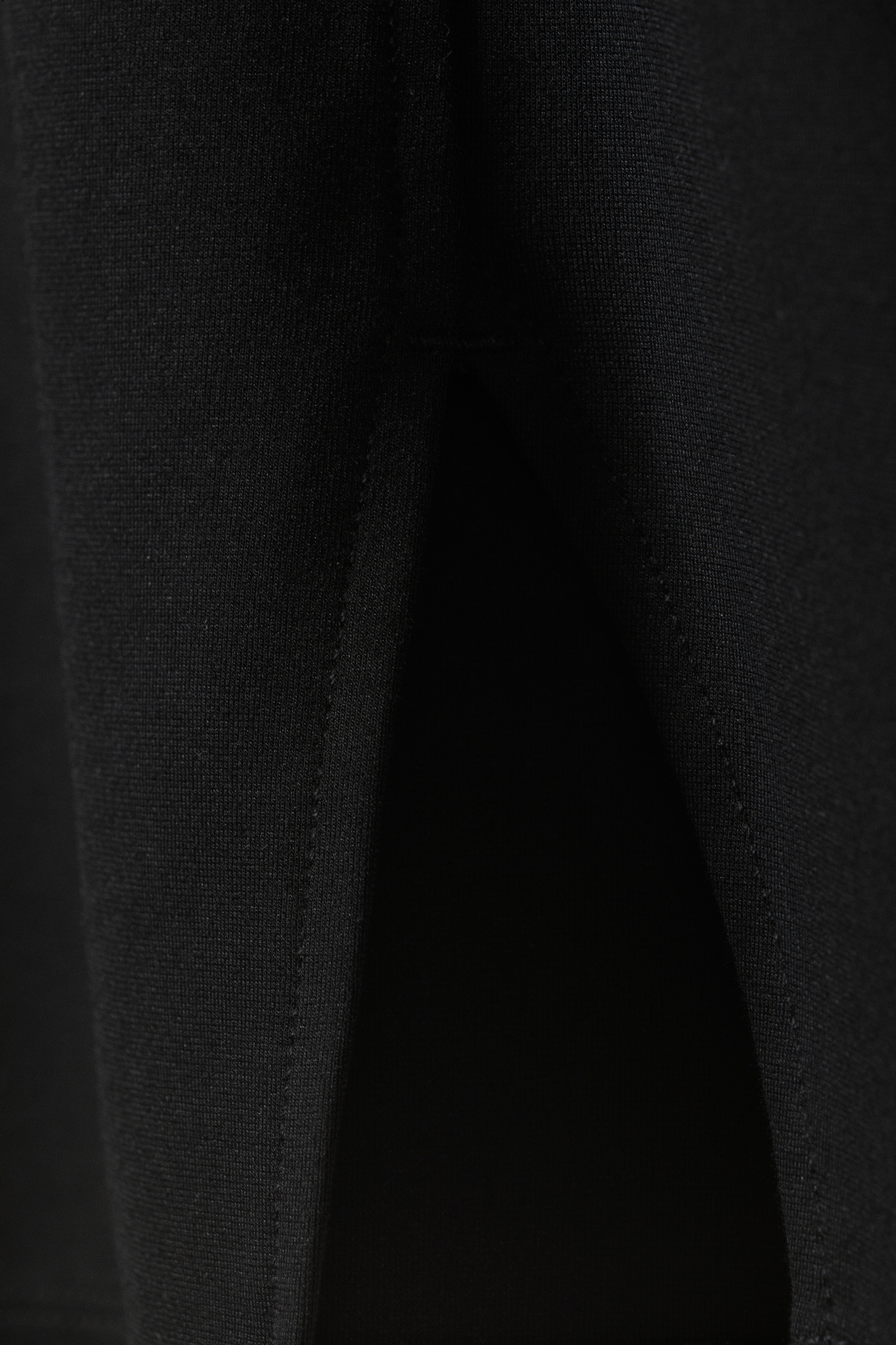 Grösseres Bild ansehen: Minirock mit Schlitz - Schwarz - DAMEN | H&M CH 5