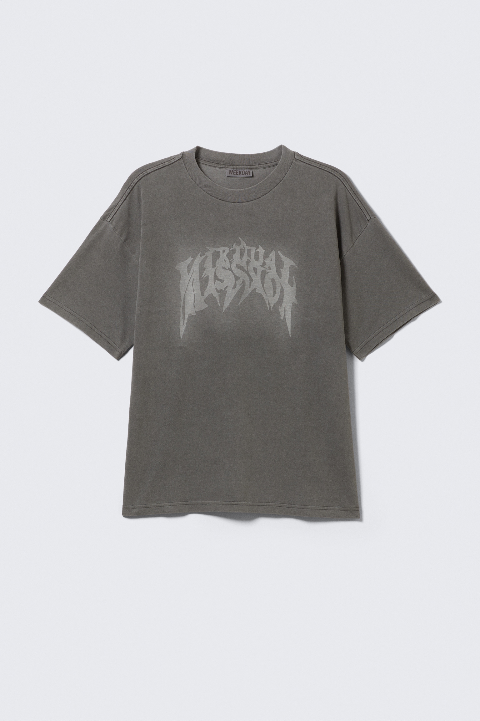 Great Boxy Printed Graphic Tee - Vypraně černé - Mizzion/Bílá - Smilish/Bílá - Tiger Wolf/Černá - Biker Skull/Bílá - Frog Man/Černá - Butterskull/Bílá - Růžová Smutný muž/Black - Fish-eye Teddy/Dark Green - Fntsy - 2