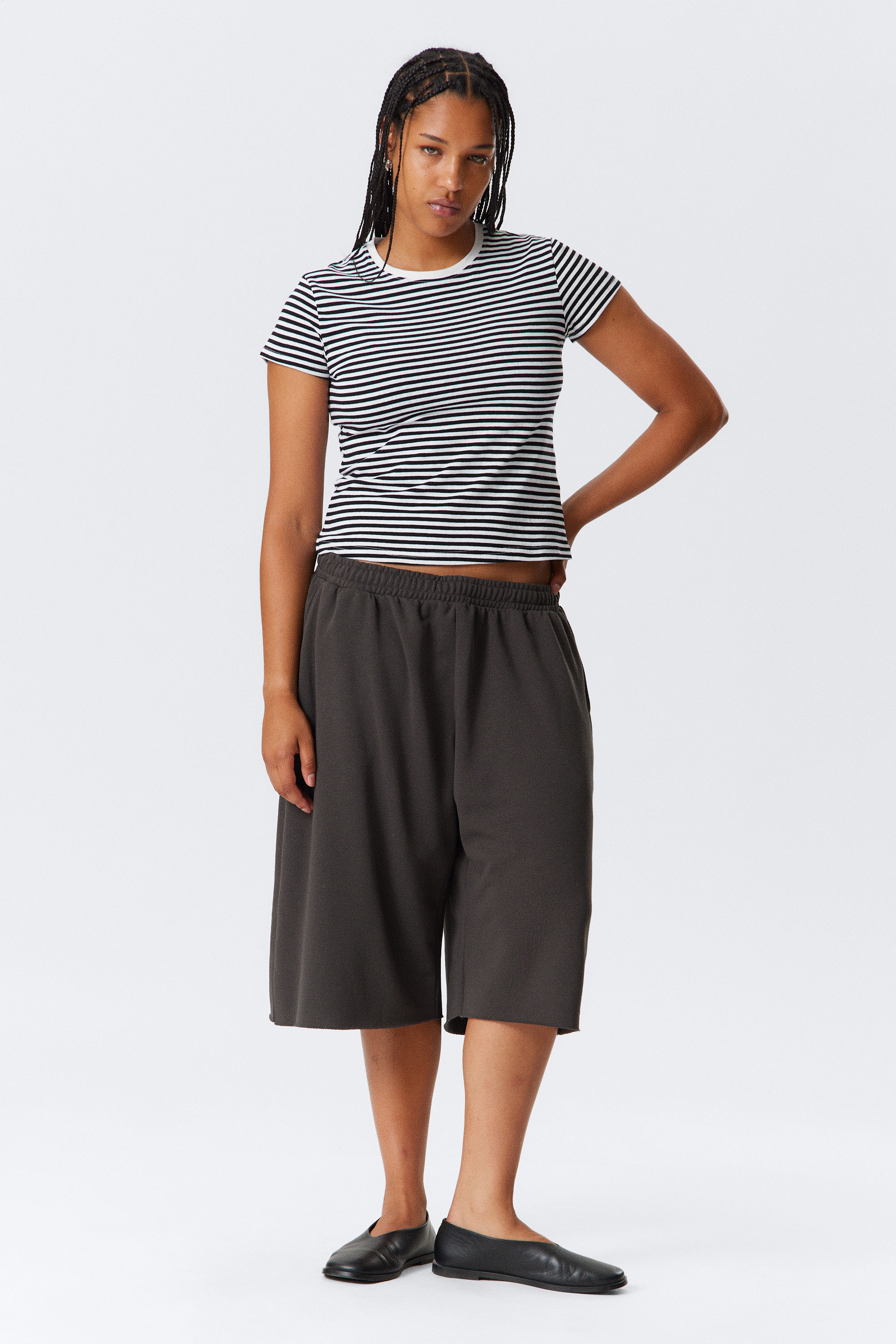 Black & White Stripe - Slim Short-Sleeved Cotton T-shirt - 2
