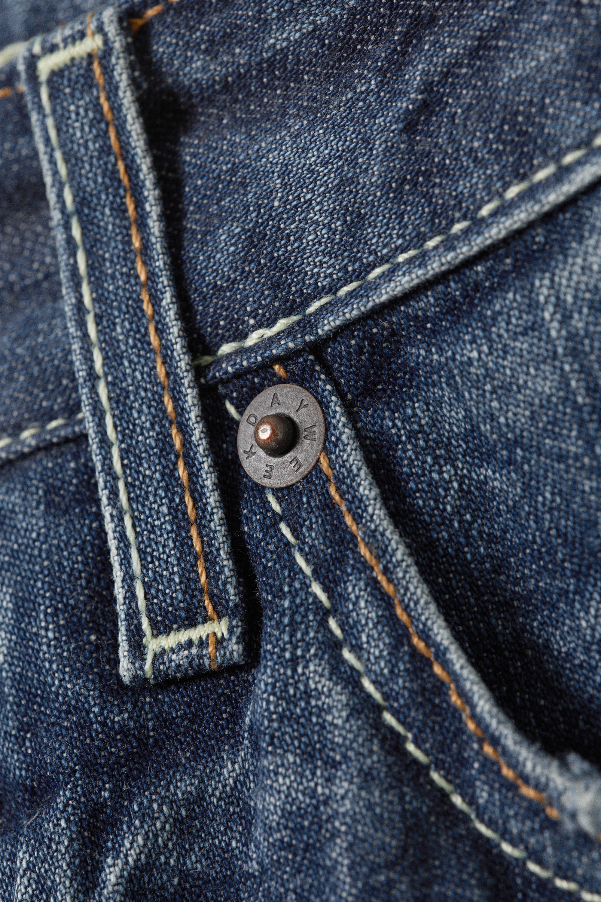Board Blue - Medium Blue - Orbit Mid Rise Regular Straight Leg Jeans - 6