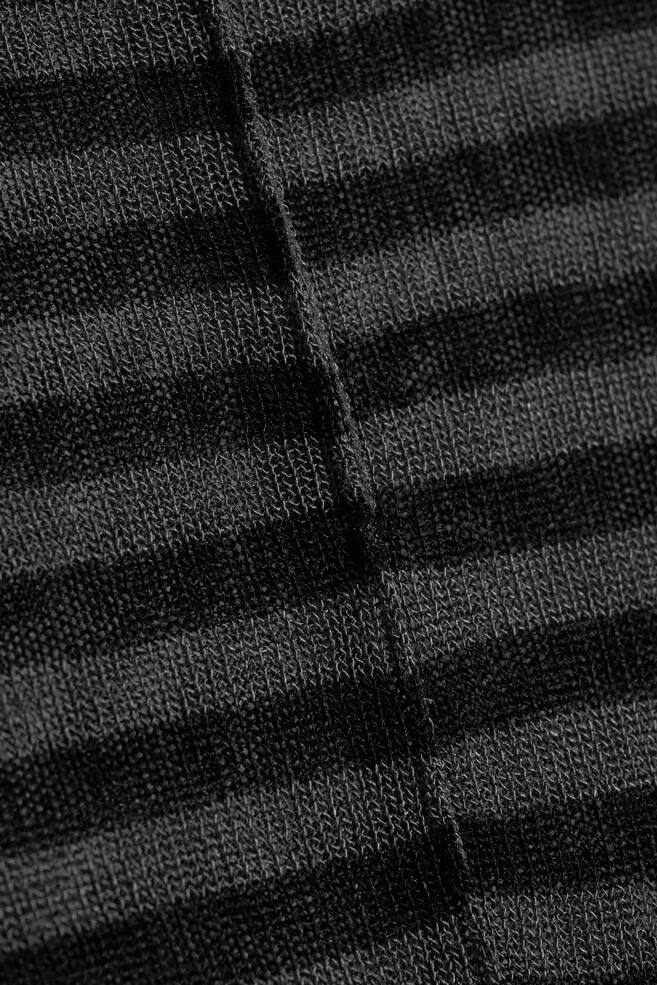 Lockerer, transparenter Strickpullover-Dunkelgrau gestreift - 3