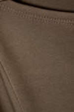 Dunkles Graubraun - Langarmshirt mit U-Boot-Ausschnitt Annie - 5