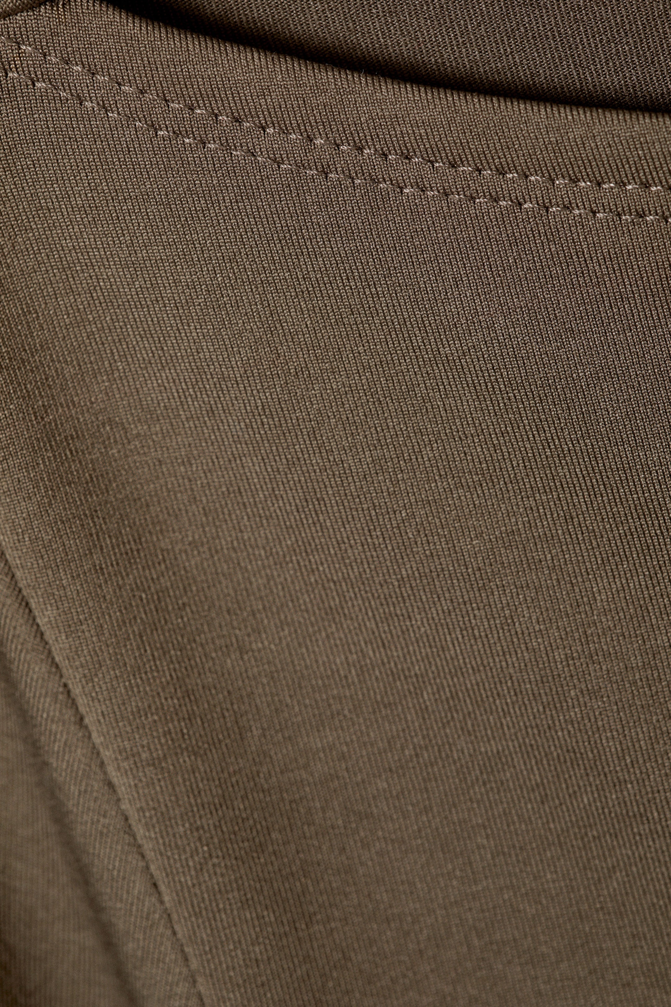 Dark Mole - Annie Long-Sleeved Boat-Neck Top - 4