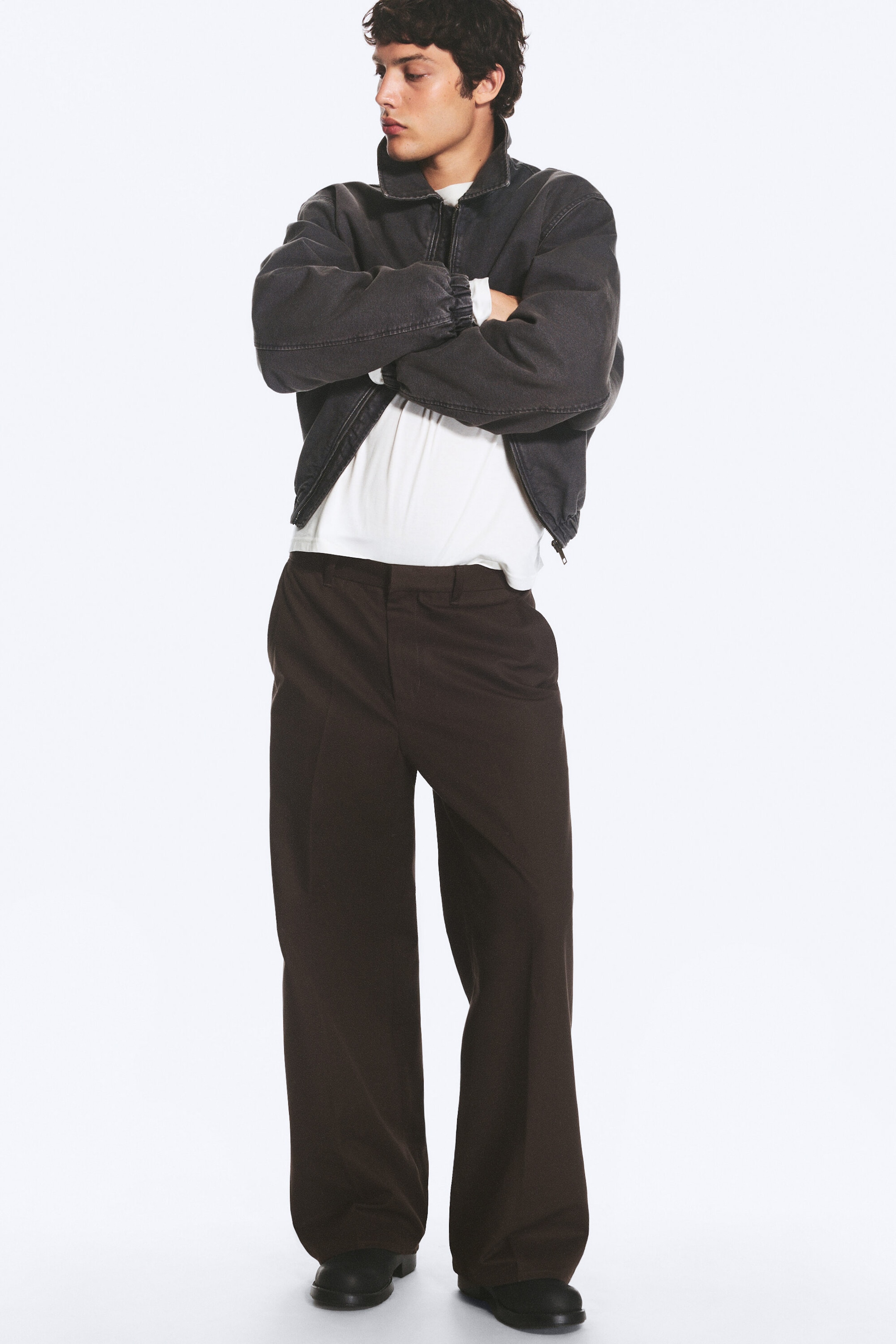 Marron foncé - Pantalon chino Emil coupe ample - 1