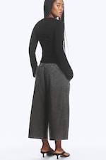 Black - Long Sleeve Cotton Top - 3
