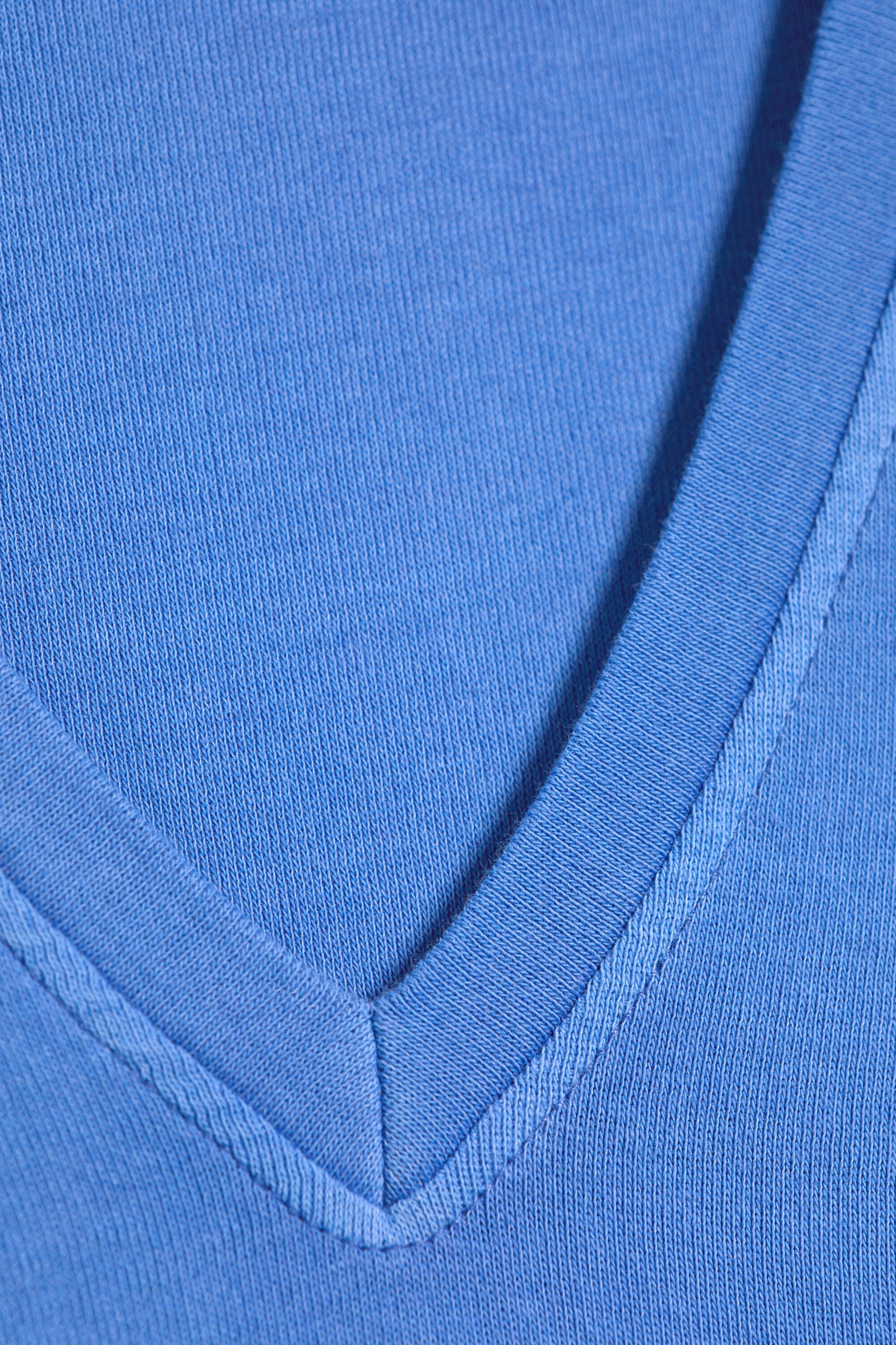 Tvättad bBå - Slim Fit Deep V-Neck T-Shirt - 4