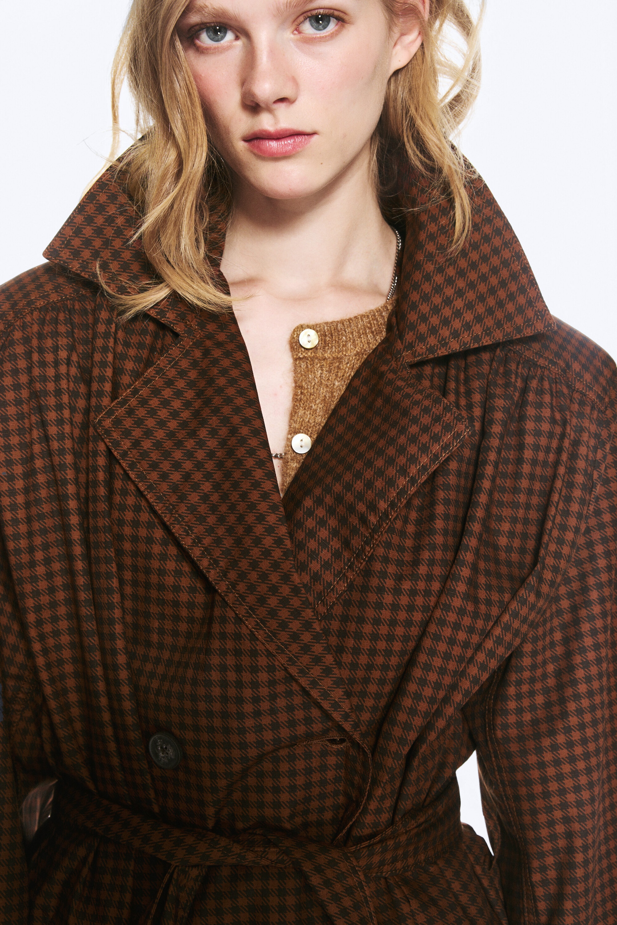 Brown - Oversized trenchcoat - 2