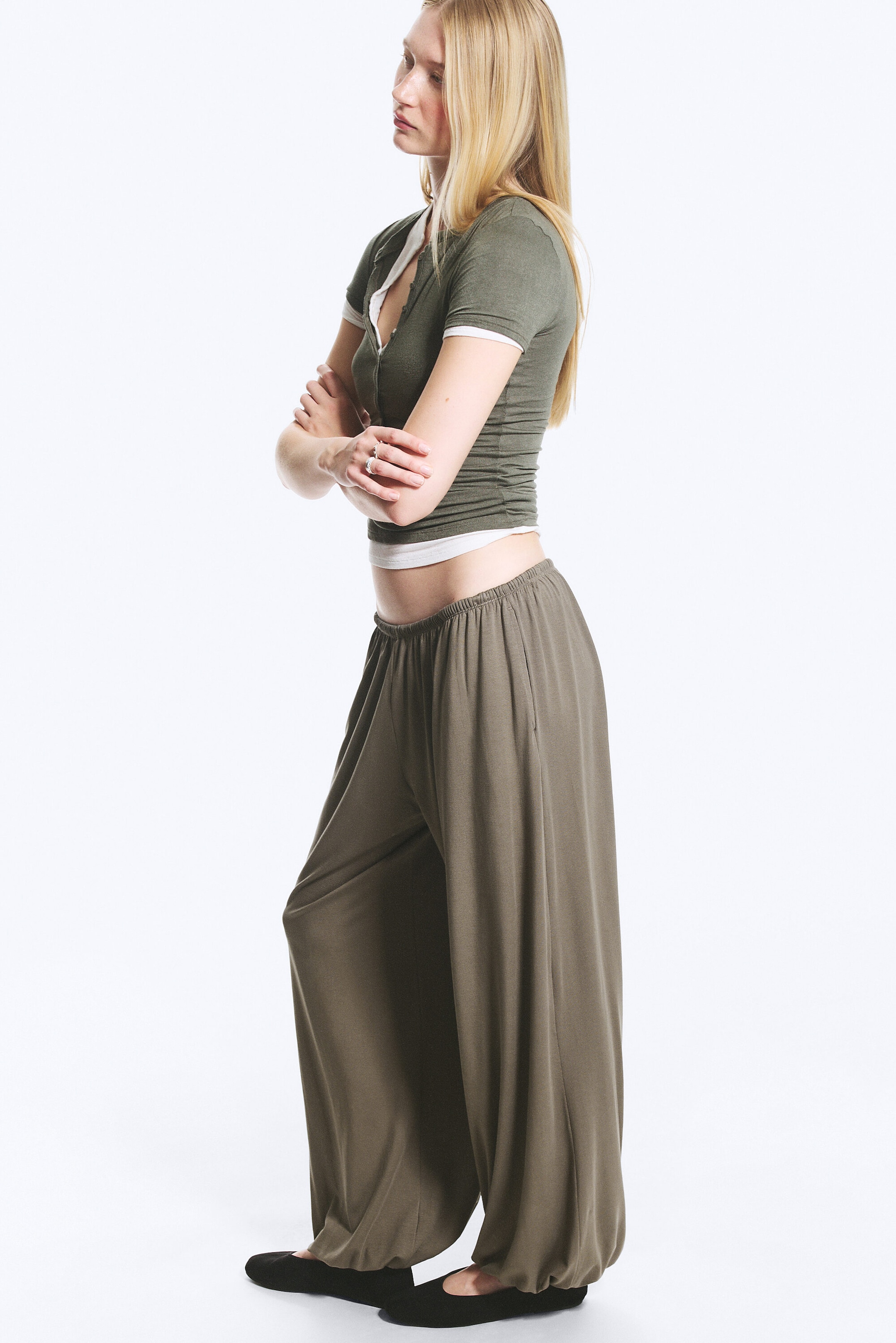 Dusty Grey - Soft Mid-Rise Balloon Trousers - 2