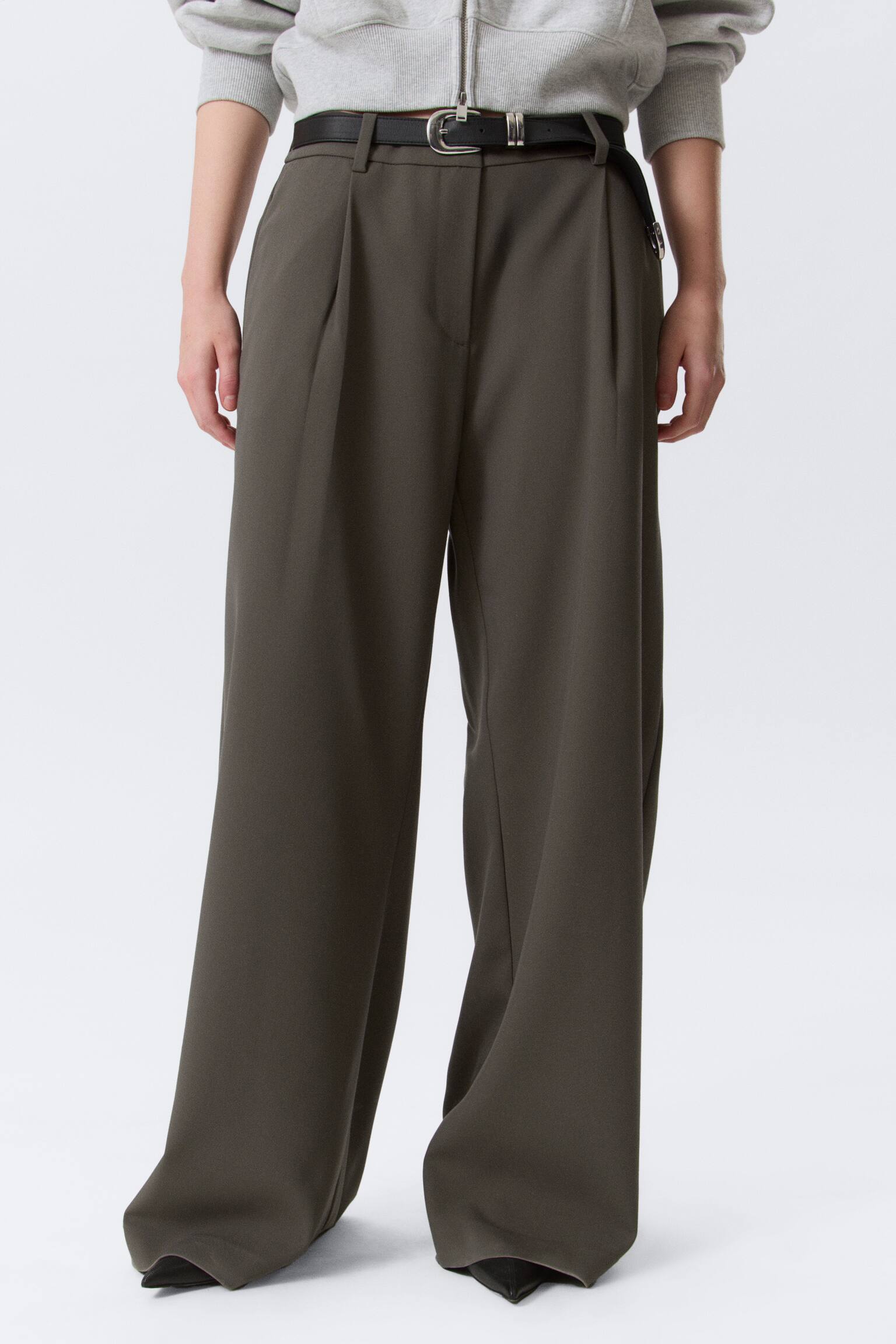 Pantaloni wide in tessuto per abiti a vita bassa - Grigio scuro/Grigio mélange a righe/Nero - 5