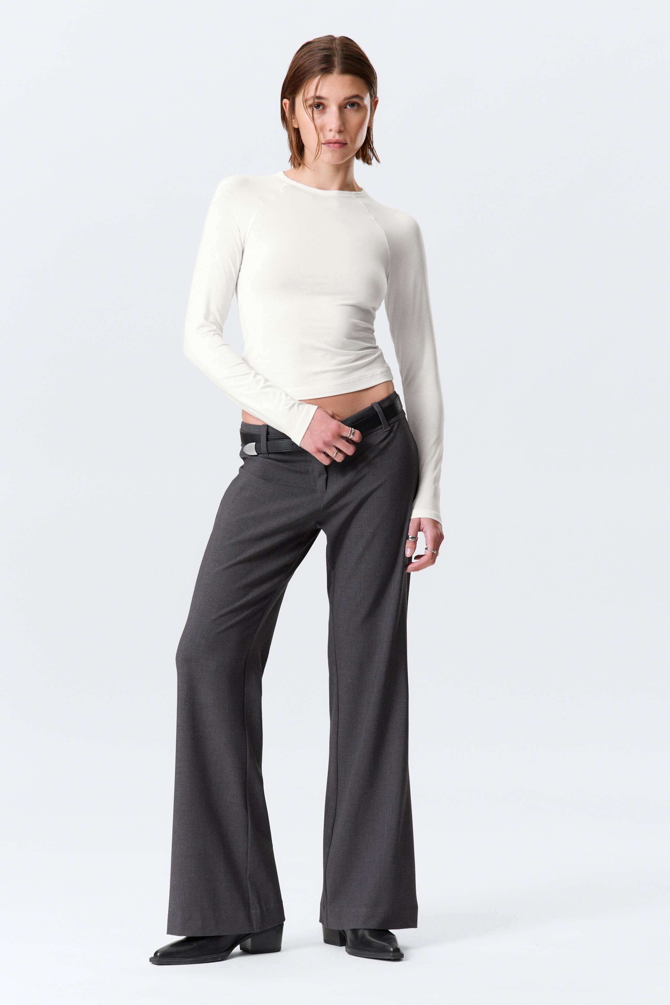 Zobrazit větší obrázek: Přiléhavý top s raglánovými rukávy - Bílá - ŽENY | H&M CZ 1