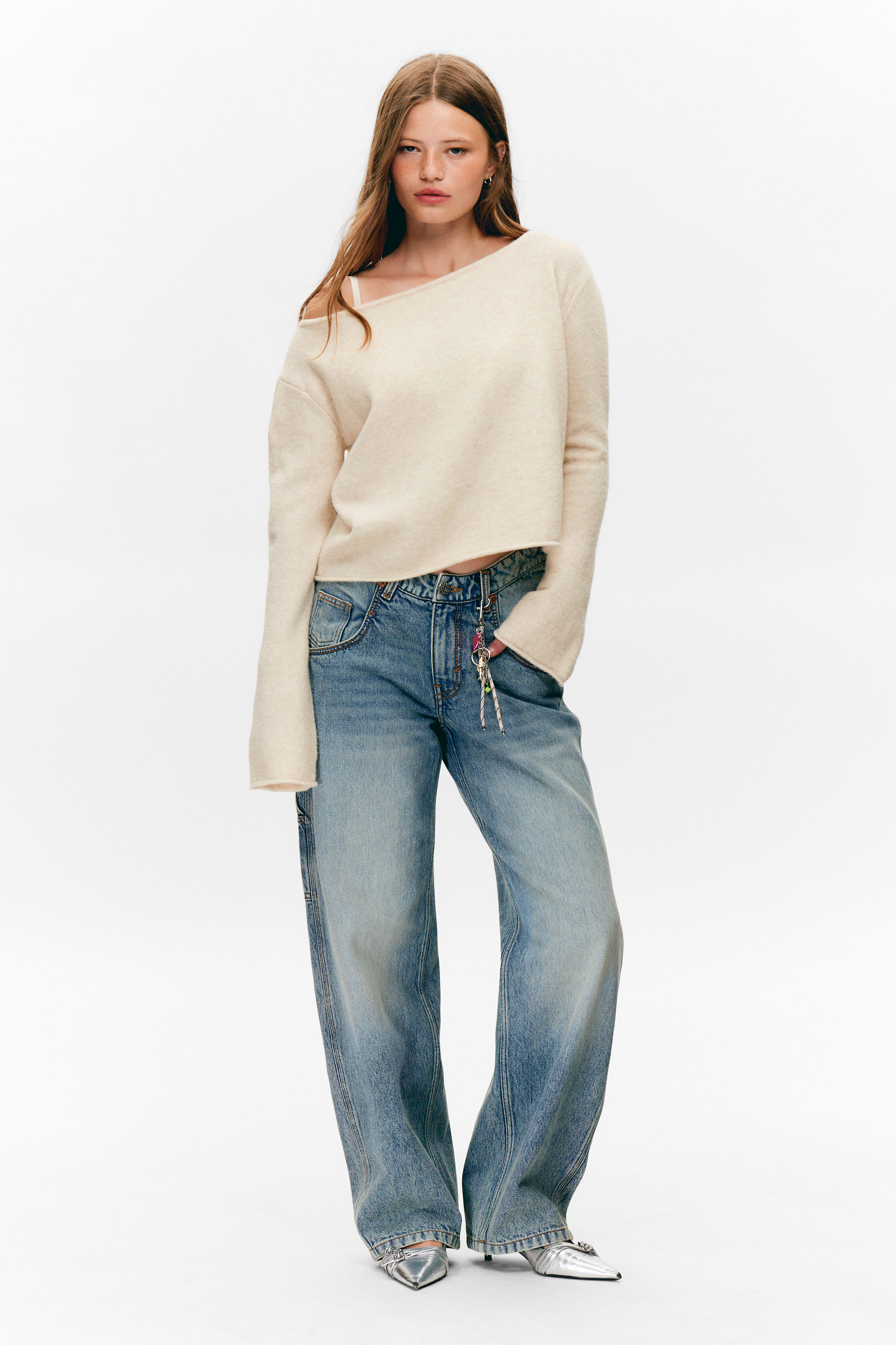 Hellweiß - Weicher Strickpullover mit U-Boot-Ausschnitt - 2