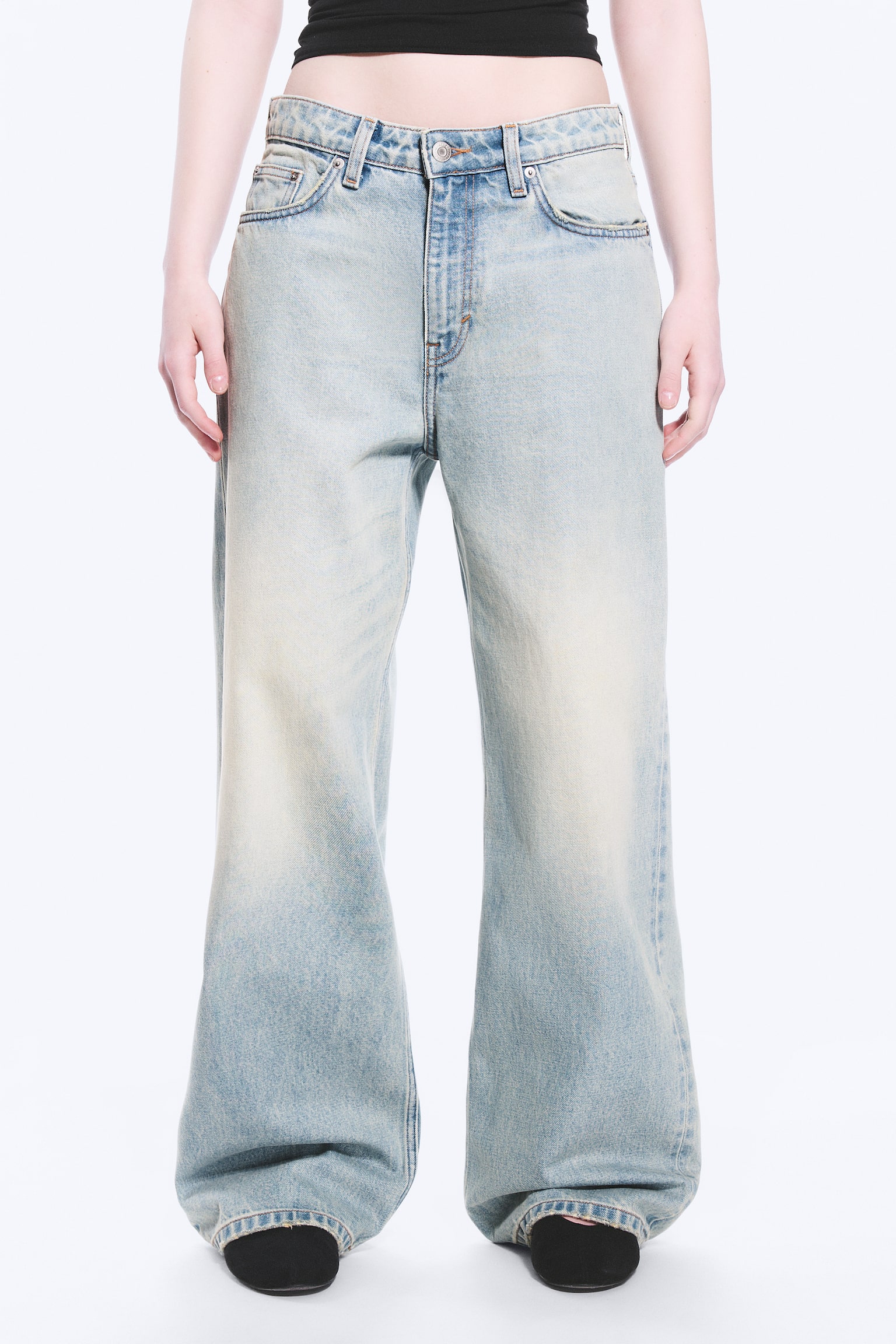 Jeans Missy loose a vita bassa con straight leg - Broken Blue - Azzurro/Lavaggio blu – Blu scuro/Bianco sporco - Bianco/Blue Horses – Blu medio/Nero deciso – Nero - 7