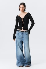 Black - Tight Knitted V-neck Cardigan - 2