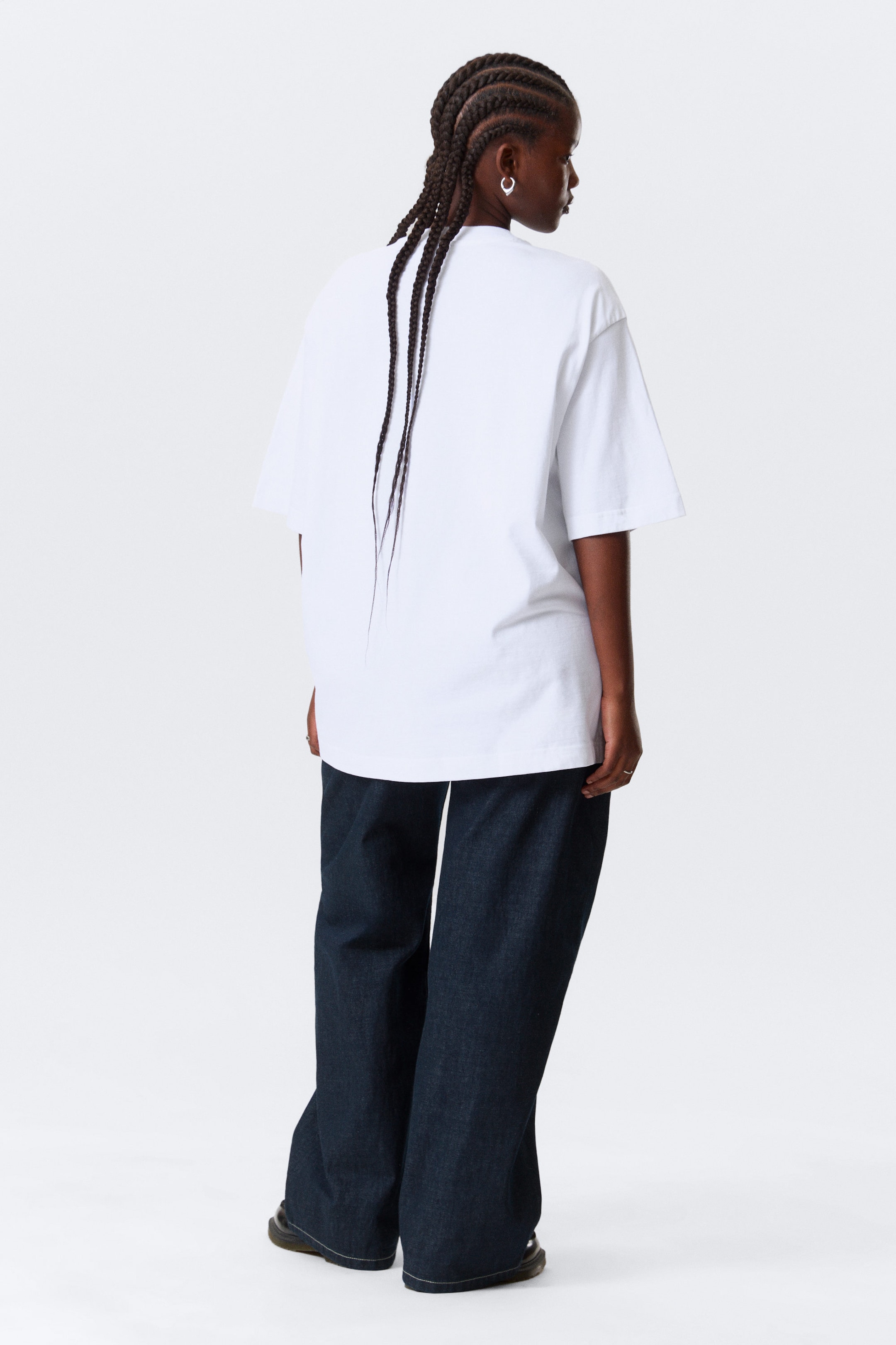 White - Oversized T-shirt - 2