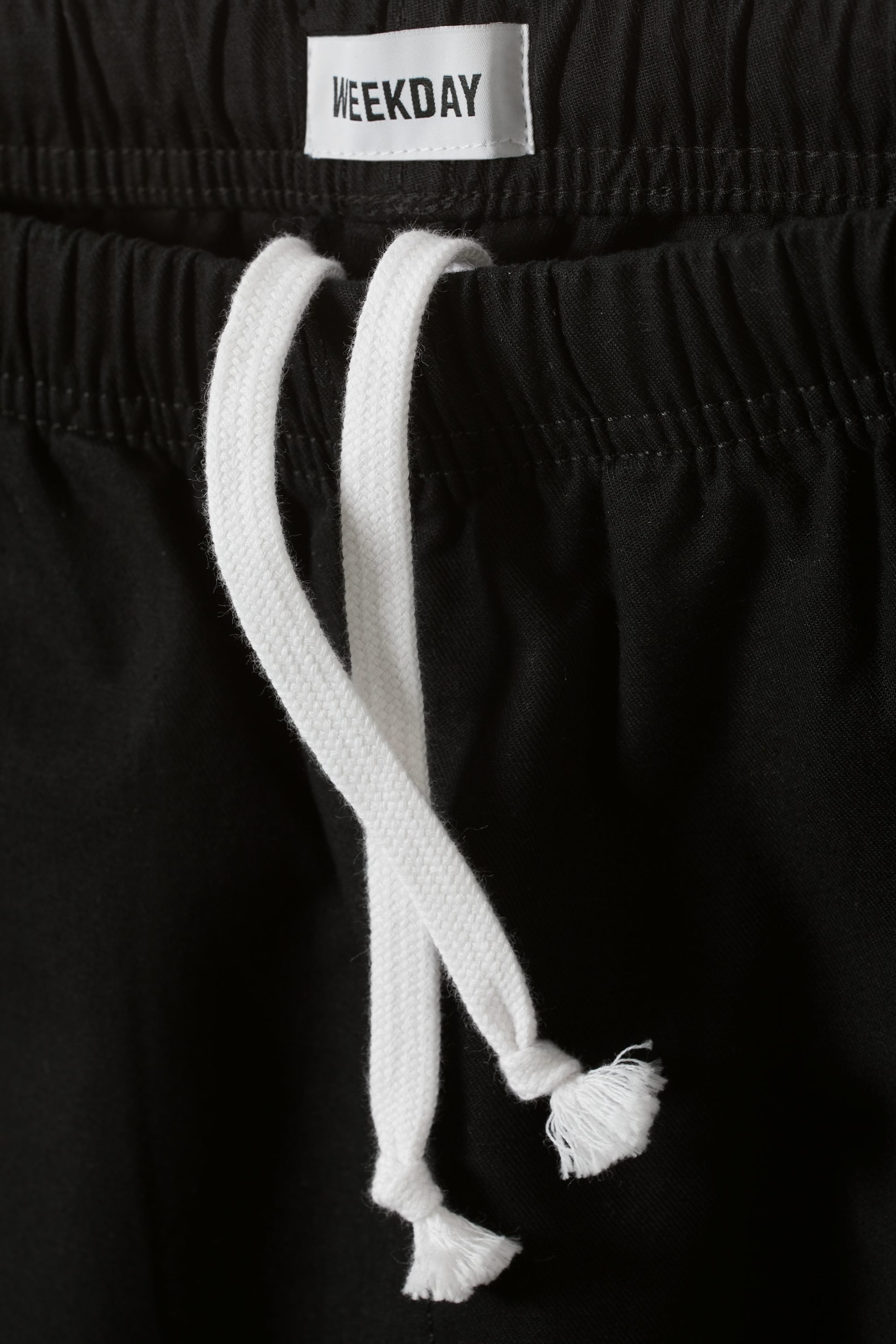 Schwarz - Weite Jogginghose Seth aus Leinenmix - 1