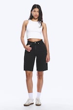 Tuned Black - Svart - Curve High Waisted Wide Leg Denim Shorts - 0