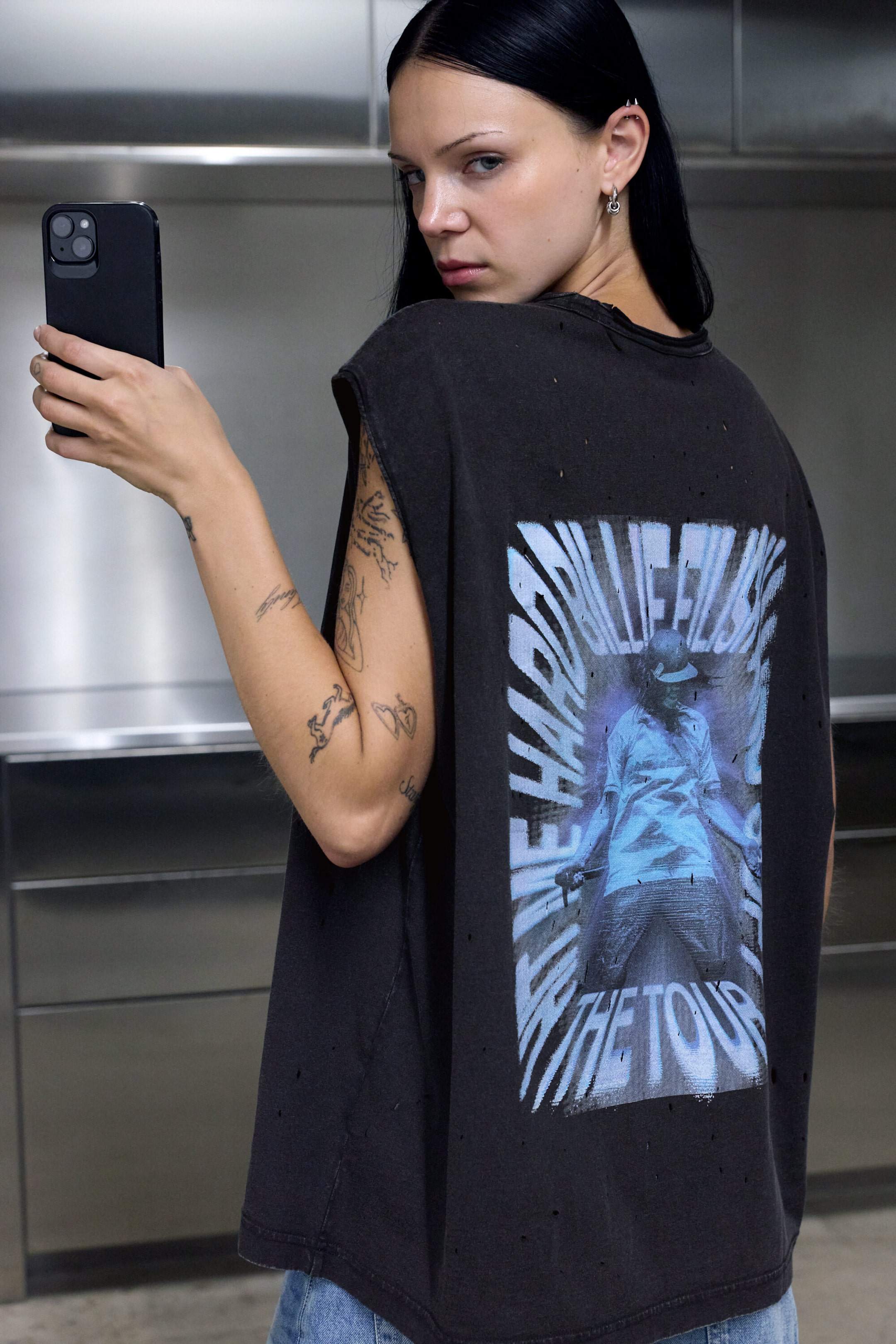 Black - BILLIE SLEEVELESS OVERSIZED TOP - 1