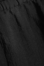 Svart - Lågmidjade vida crinkle-byxor - 4