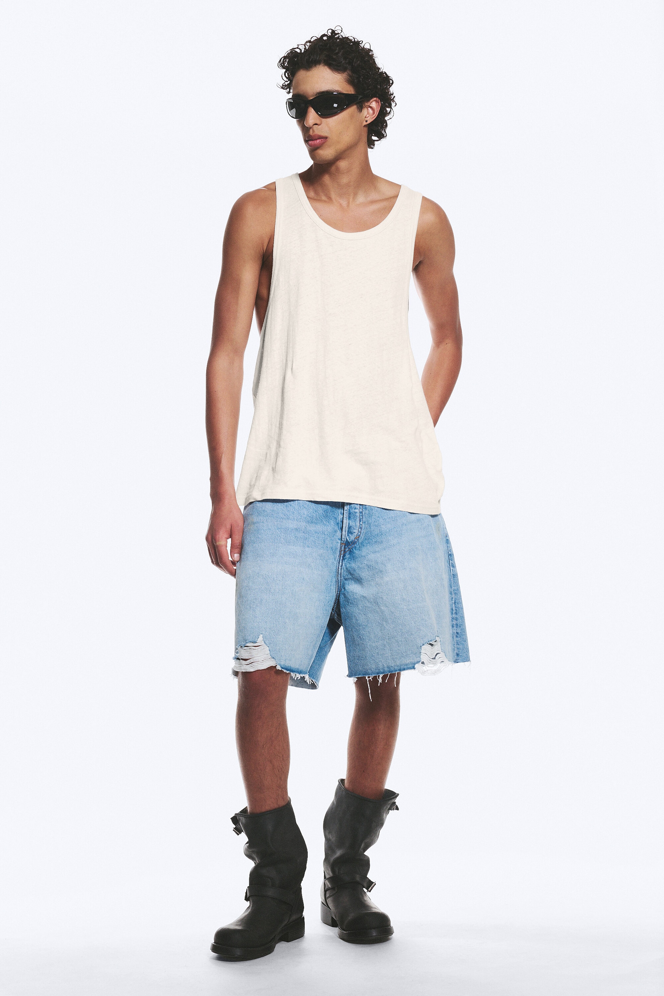 Staubiges Weiß - Racerback-Tanktop - 2