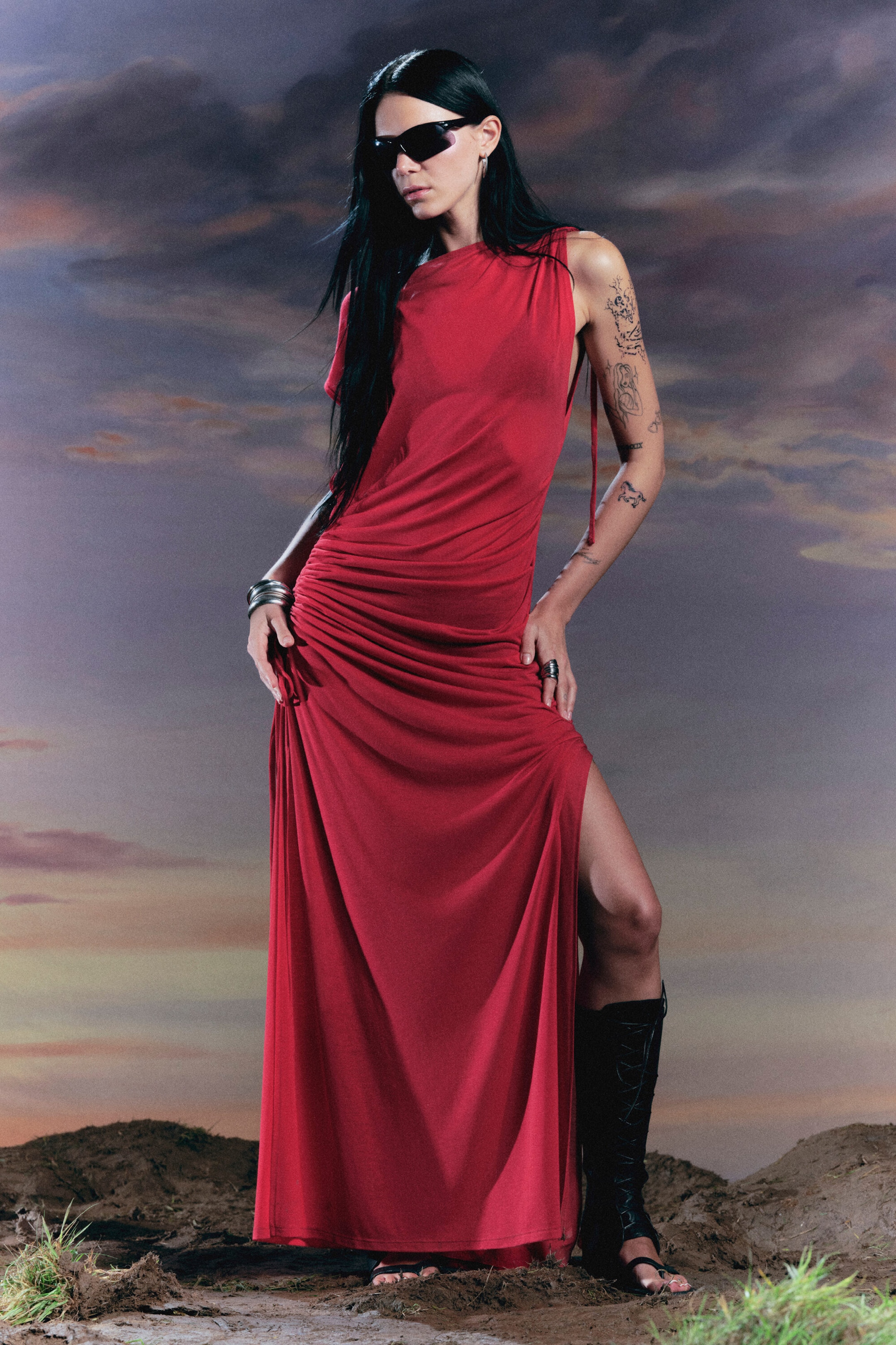 Bright Red - Sleeveless Boat-Neck Maxi Dress - 1