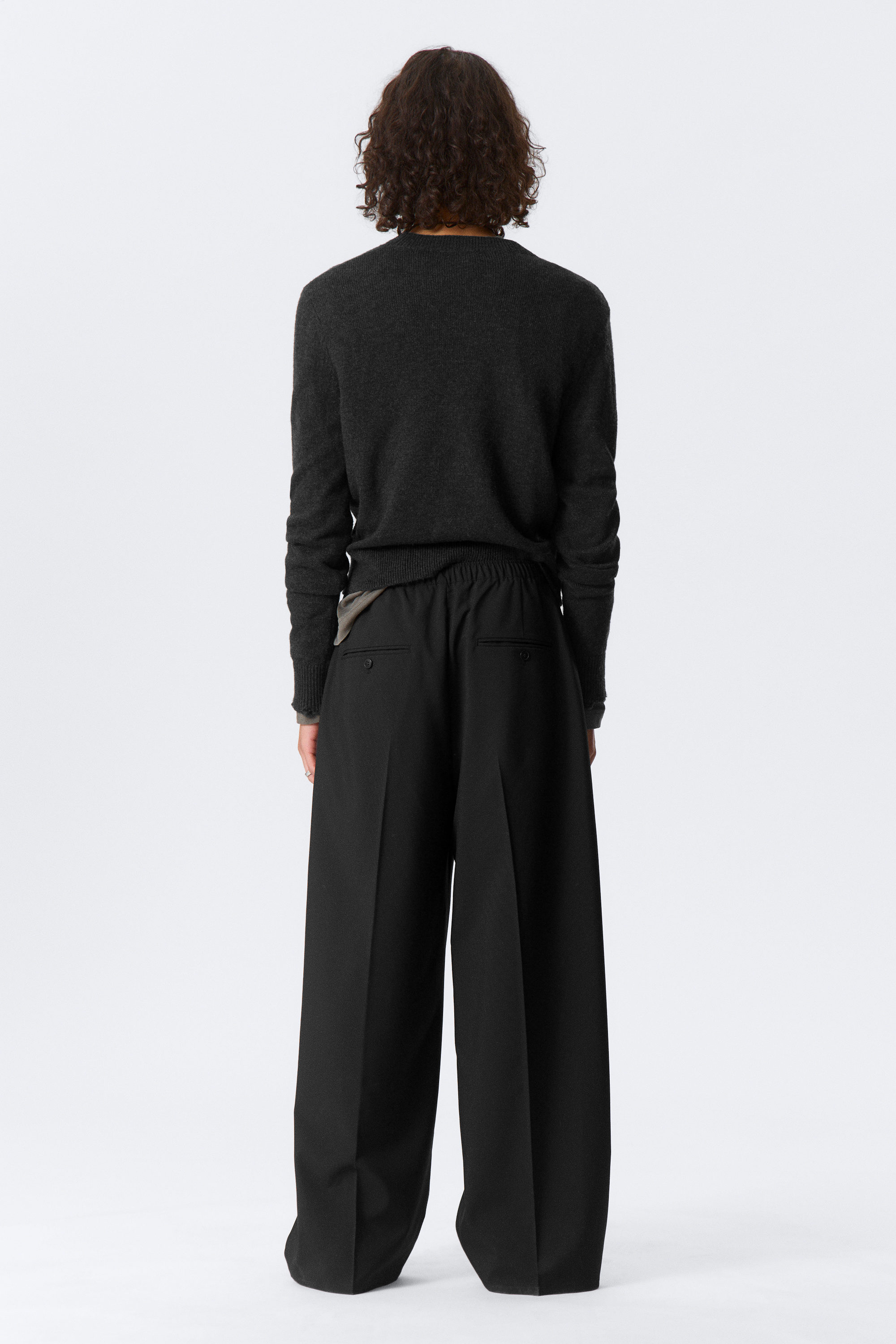 Black - Oversized Suit Trousers - 3