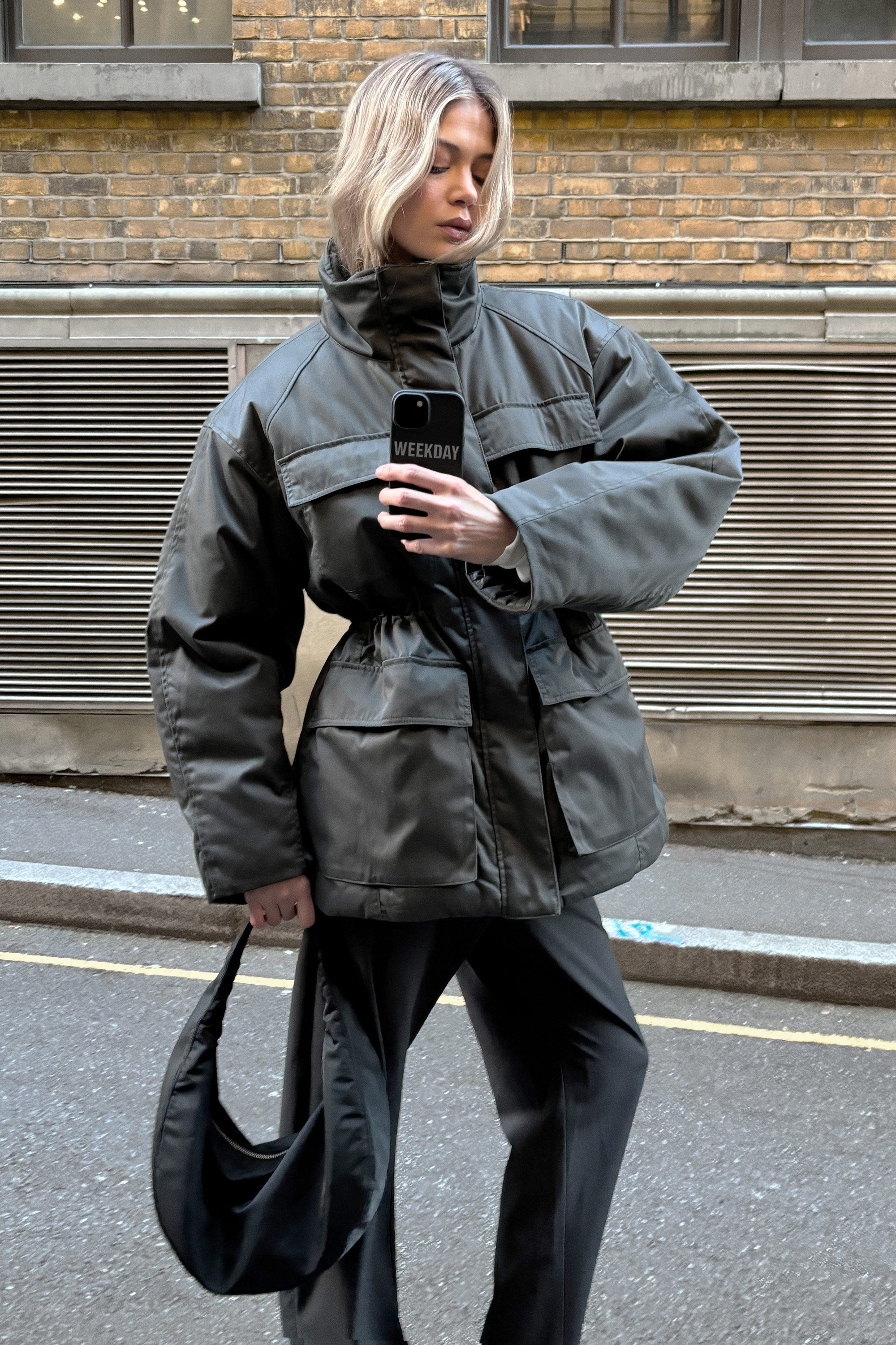 Dunkelgrau - Oversized Utility-Jacke mit Wattierung - 1