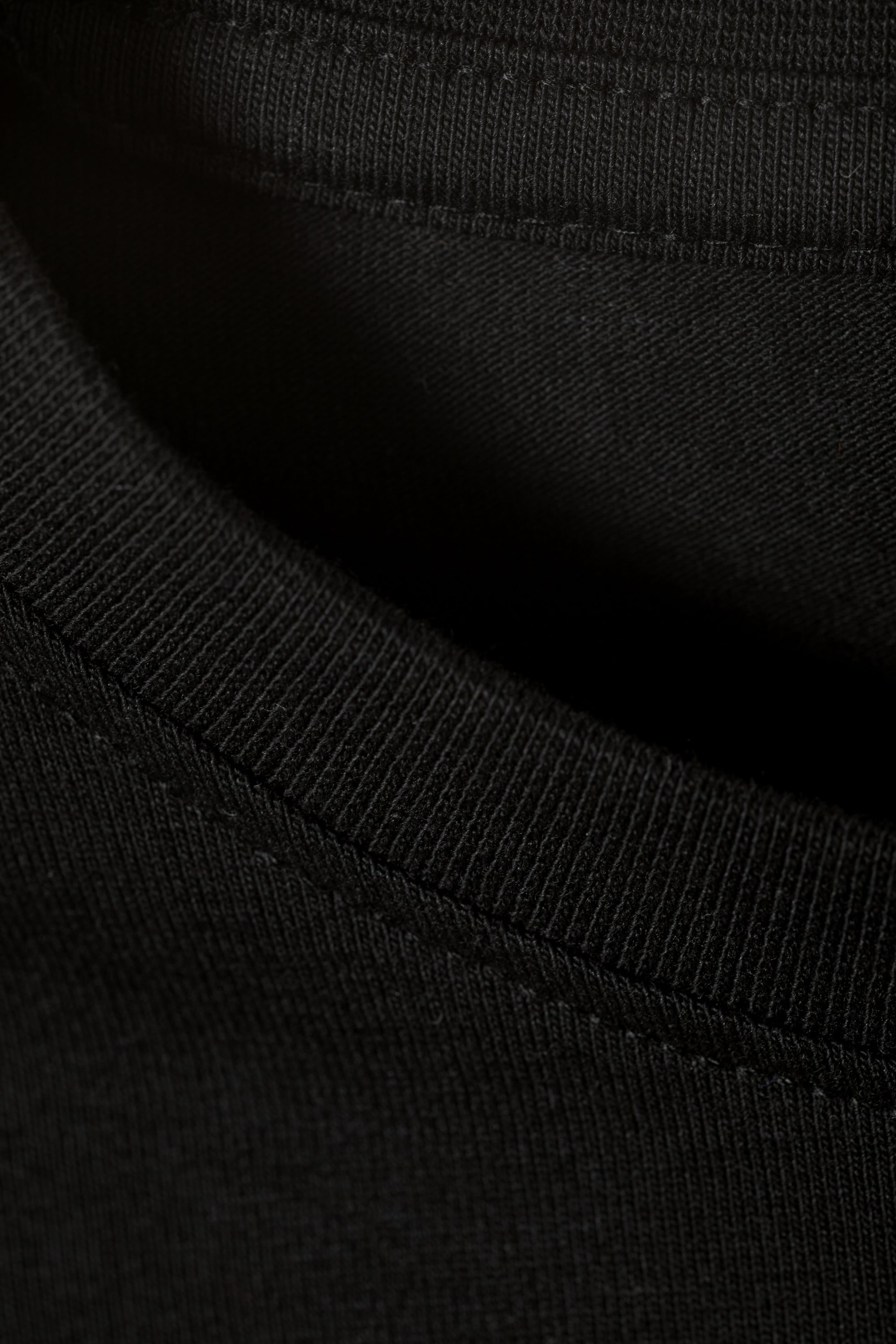 Black - Mini Long Sleeve Crop Top - 2