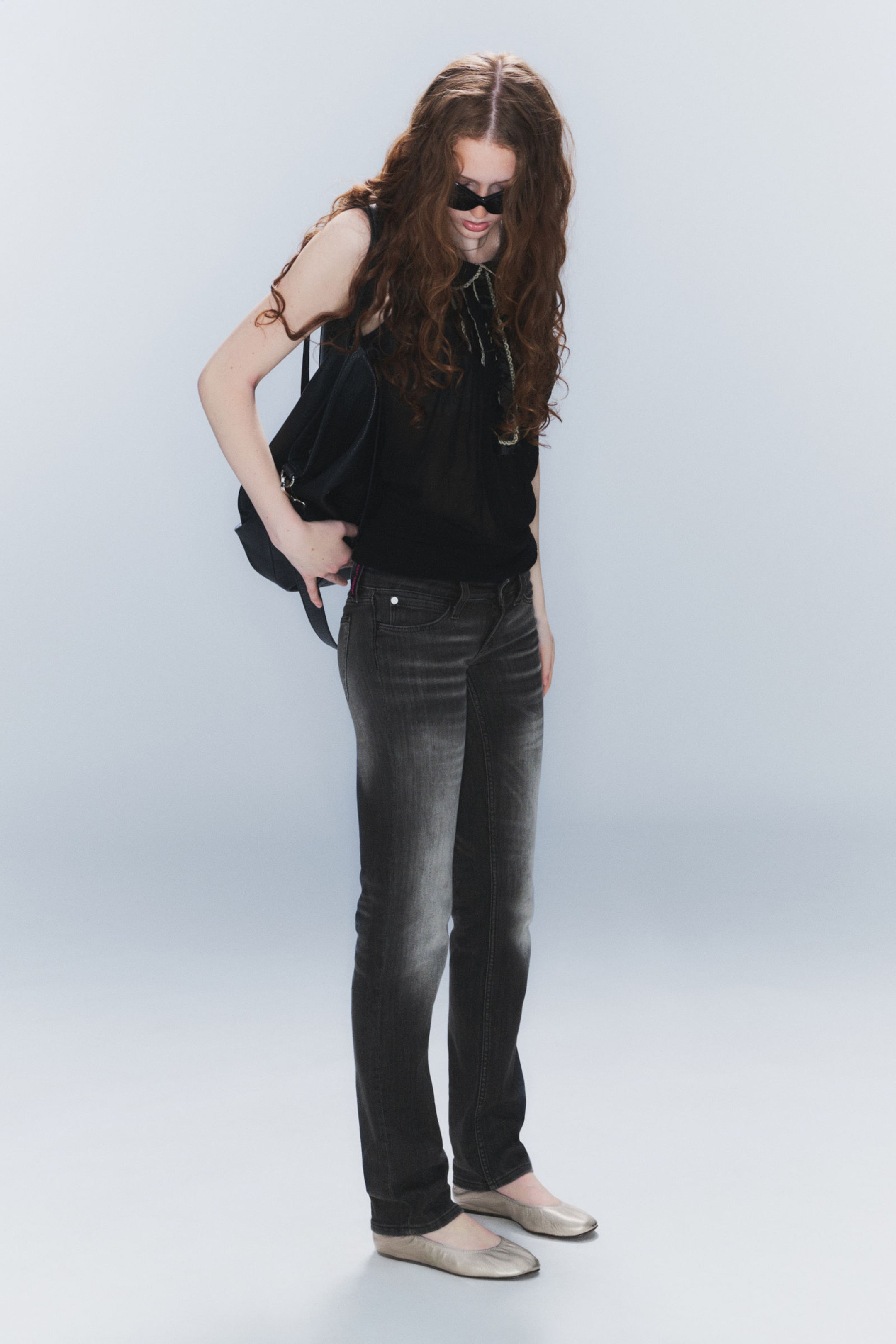 #666B75 - Sleezie – Skinny Straight Jeans mit niedrigem Bund - 2