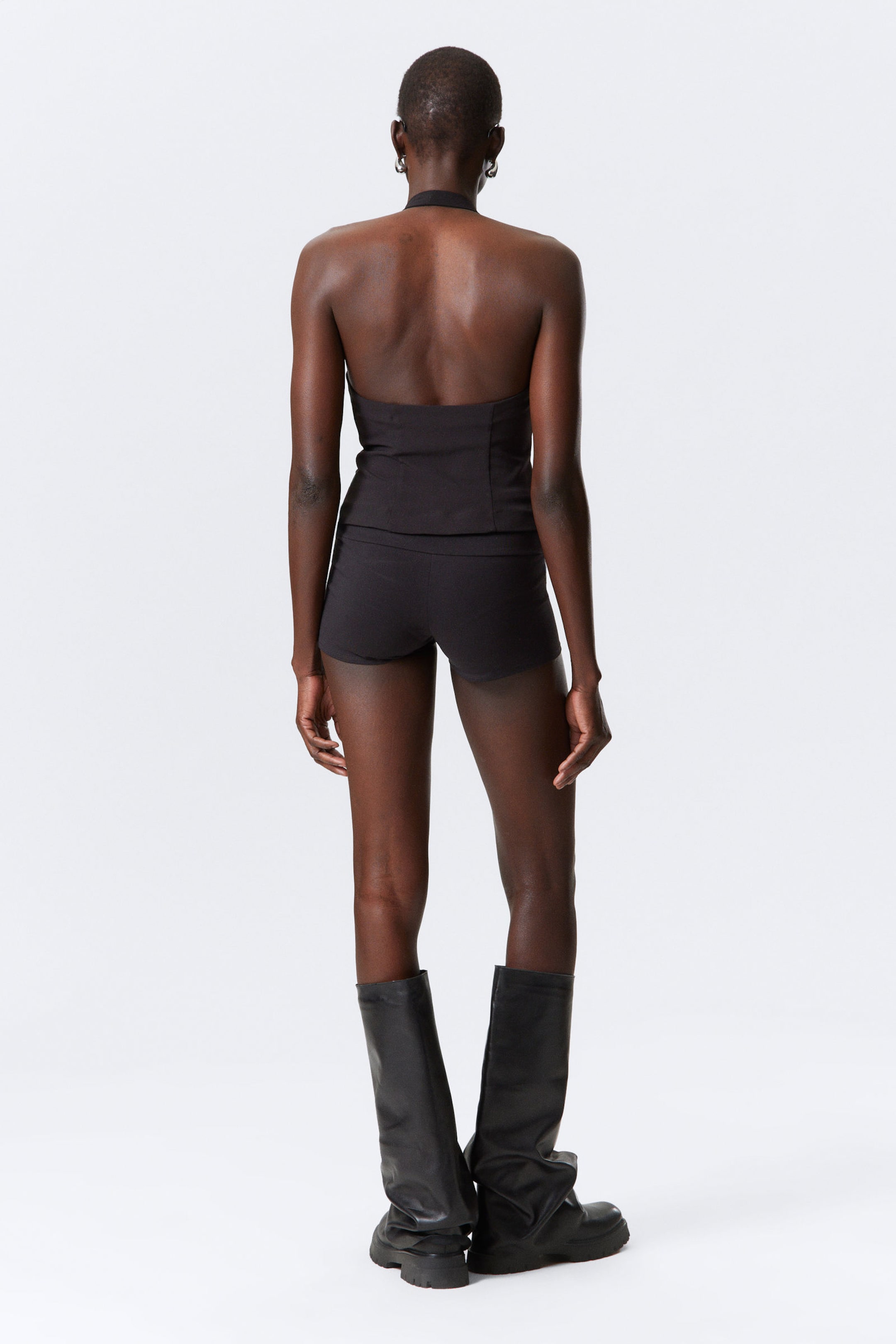 Black - Low Hotpants - 2