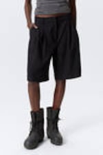 Black - Wide Pleated Tailored Shorts - 1