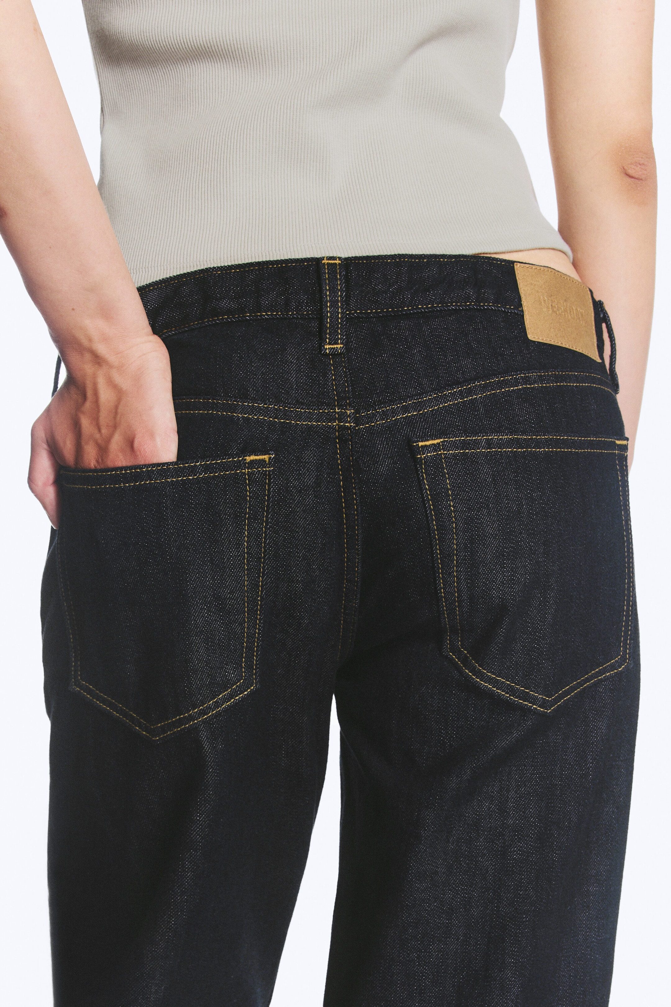 Blue Rinse - Dark Blue - Aura Low Rise Relaxed Bootcut Jeans - 4