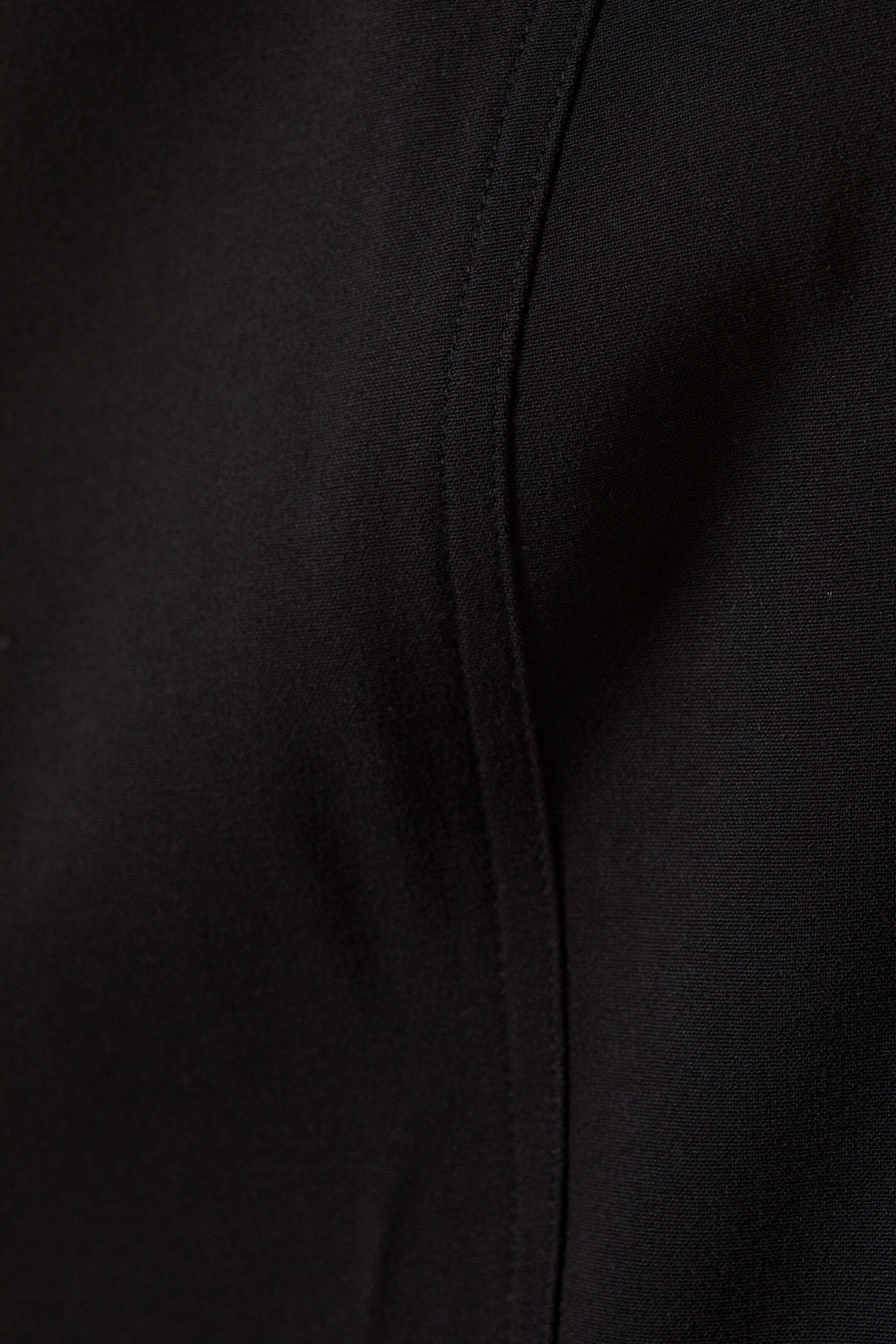 Größeres Bild anzeigen: Asymmetrisches, figurbetontes One-Shoulder-Top - Schwarz - Ladies | H&M AT 5